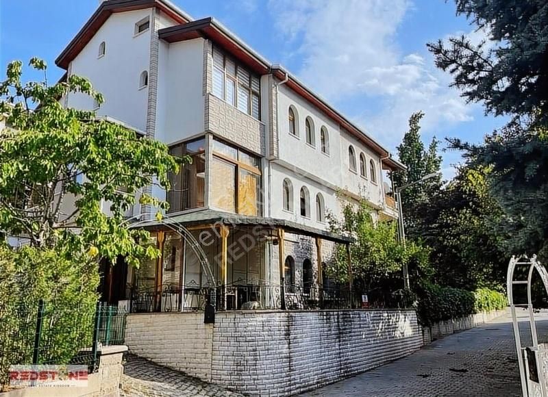 Ankara Çankaya Kiralık Villa BEYSUKENT BEYKÖY SİTESİNDE İŞ YERİNE UYGUN BAKIMLI KİRALIK VİLLA