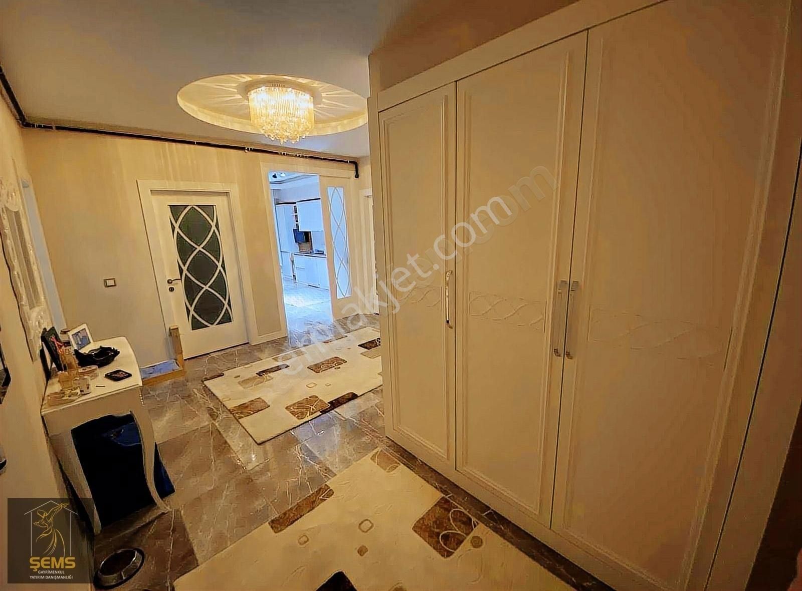 Şems'ten Meramın Gözdesi Elif Konaklarında 4+1 Geniş Arakat - Görsel 20