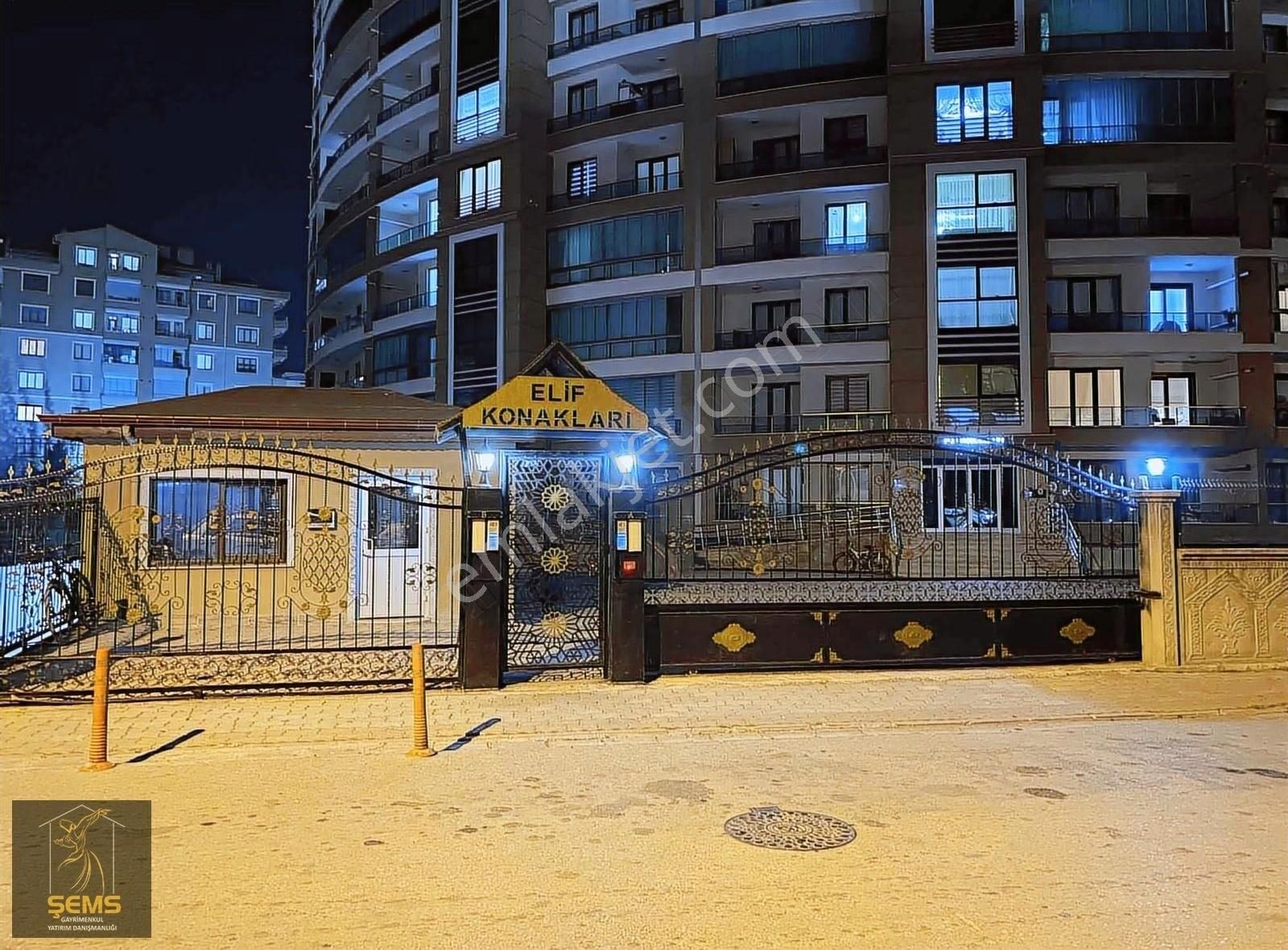 Şems'ten Meramın Gözdesi Elif Konaklarında 4+1 Geniş Arakat - Görsel 21