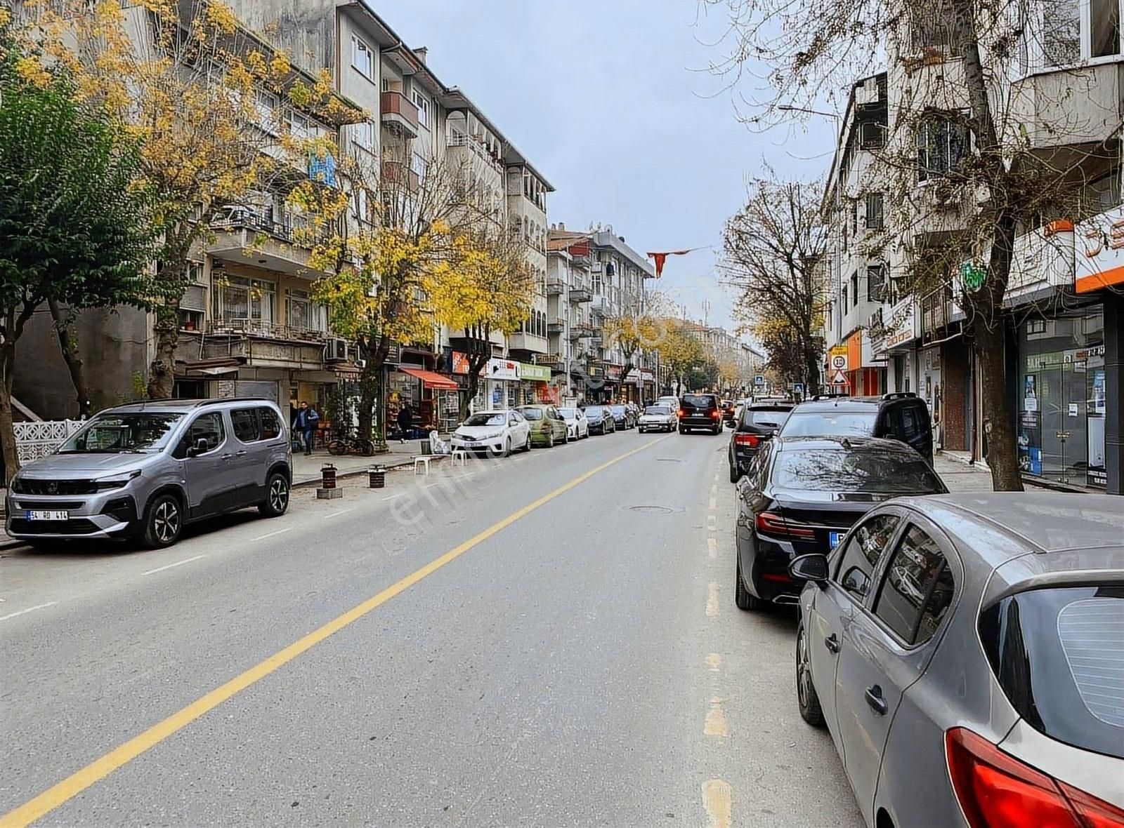 Adapazarı Yahyalar Satılık Dükkan & Mağaza Ankara Caddesinde Ana Cadde Üzerinde Satılık Dükkan