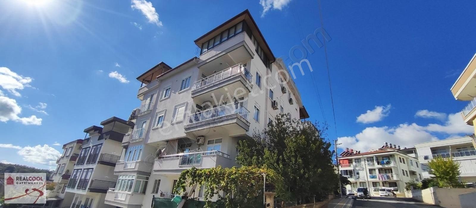 Manavgat Sarılar Satılık Daire SARILAR MAH.DE 4+1.240m2 SATILIK DUBLEKS