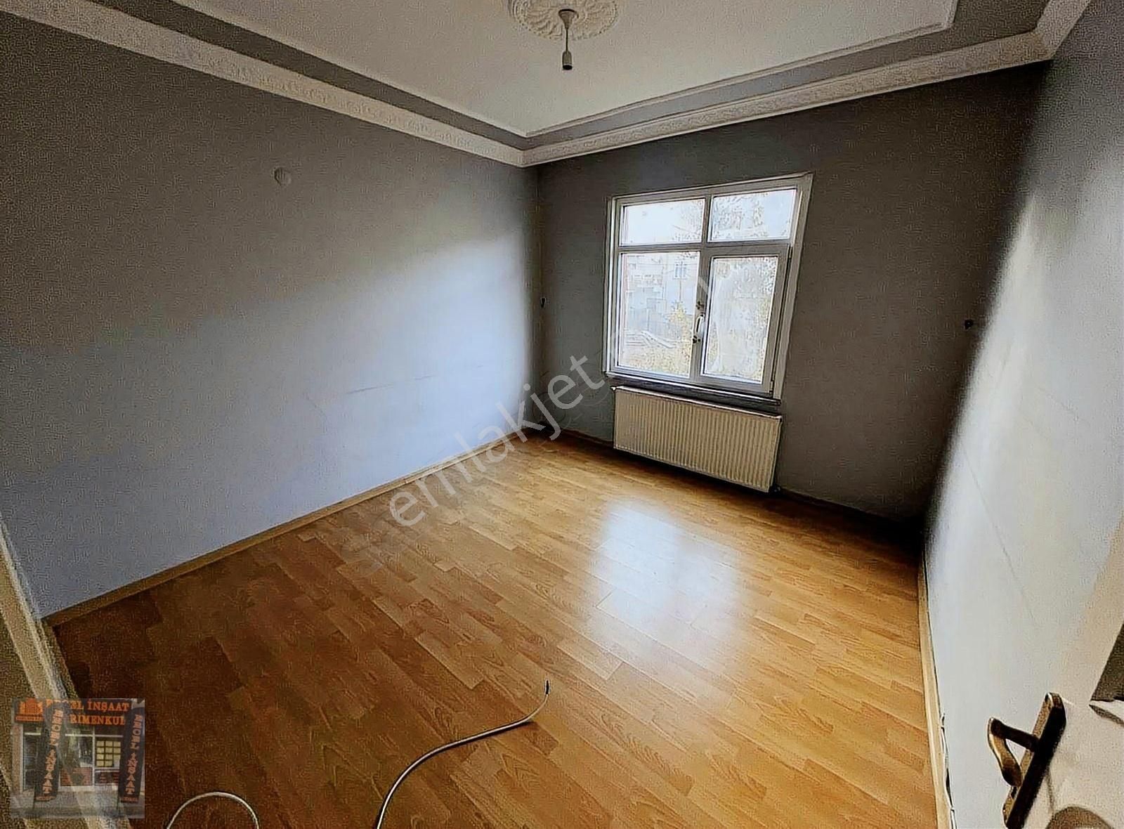 Sultanbeyli Hamidiye Kiralık Daire Hamidiye'de 2+1 Harika Geniş Kiralık Daire