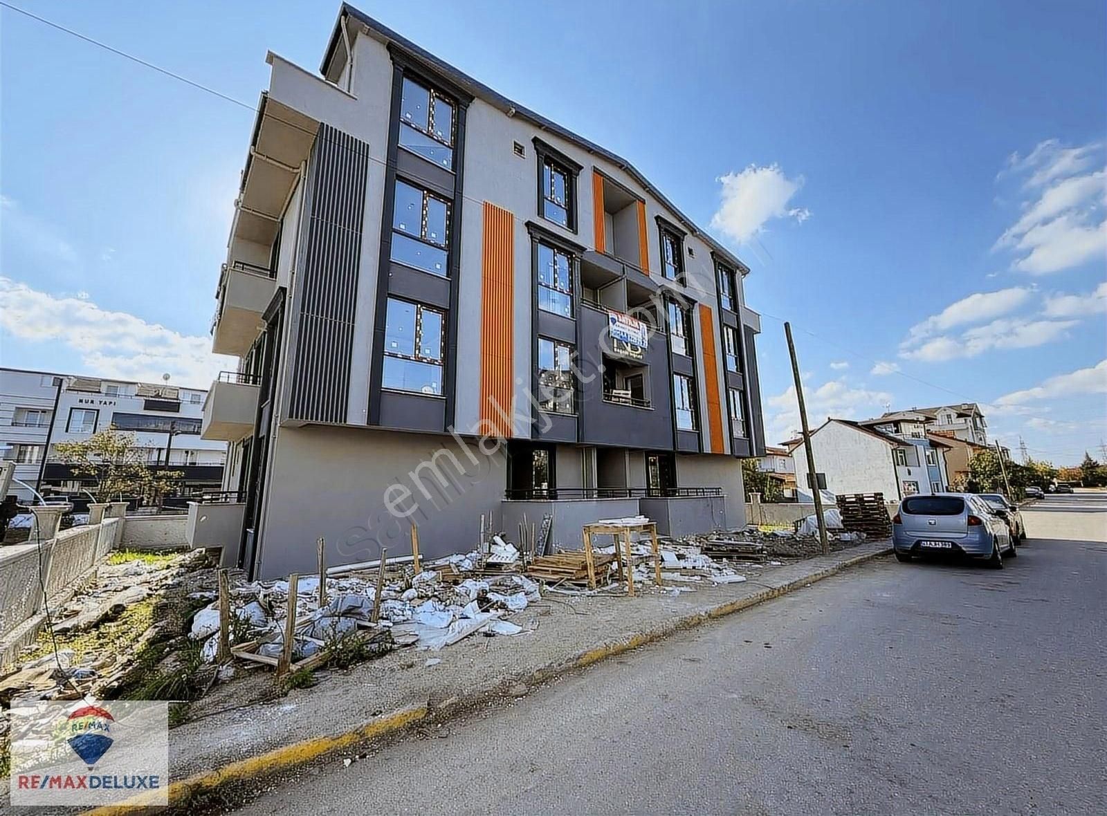 Kartepe Emekevler Satılık Daire KARTEPE EMEKEVLER 3+1 SATILIK DAİRE