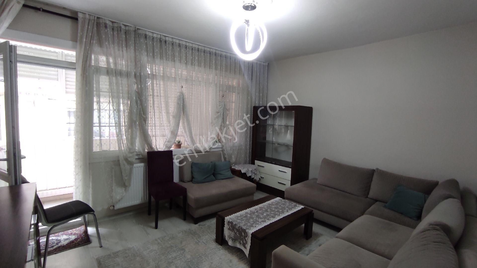 İzmir Karabağlar Metroya Yakın Kiralık Daire METİN OKYAY MAHALLESİNDE EŞYALİ 2+1 KİRALIK DAİRE 