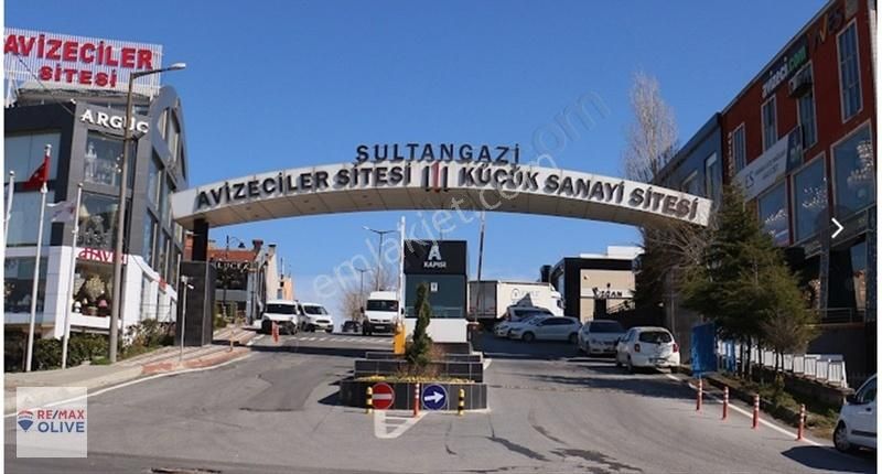 Sultangazi Esentepe Satılık Fabrika Sultangazi Avizeciler Sanayi Sitesinde Satılık 140 M2 Dükkan