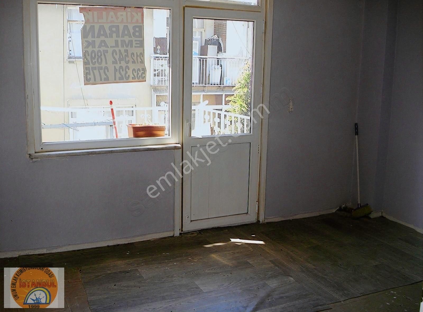 Bakırköyde Komple Satılık Kentsele Uygun Bina - Görsel 3