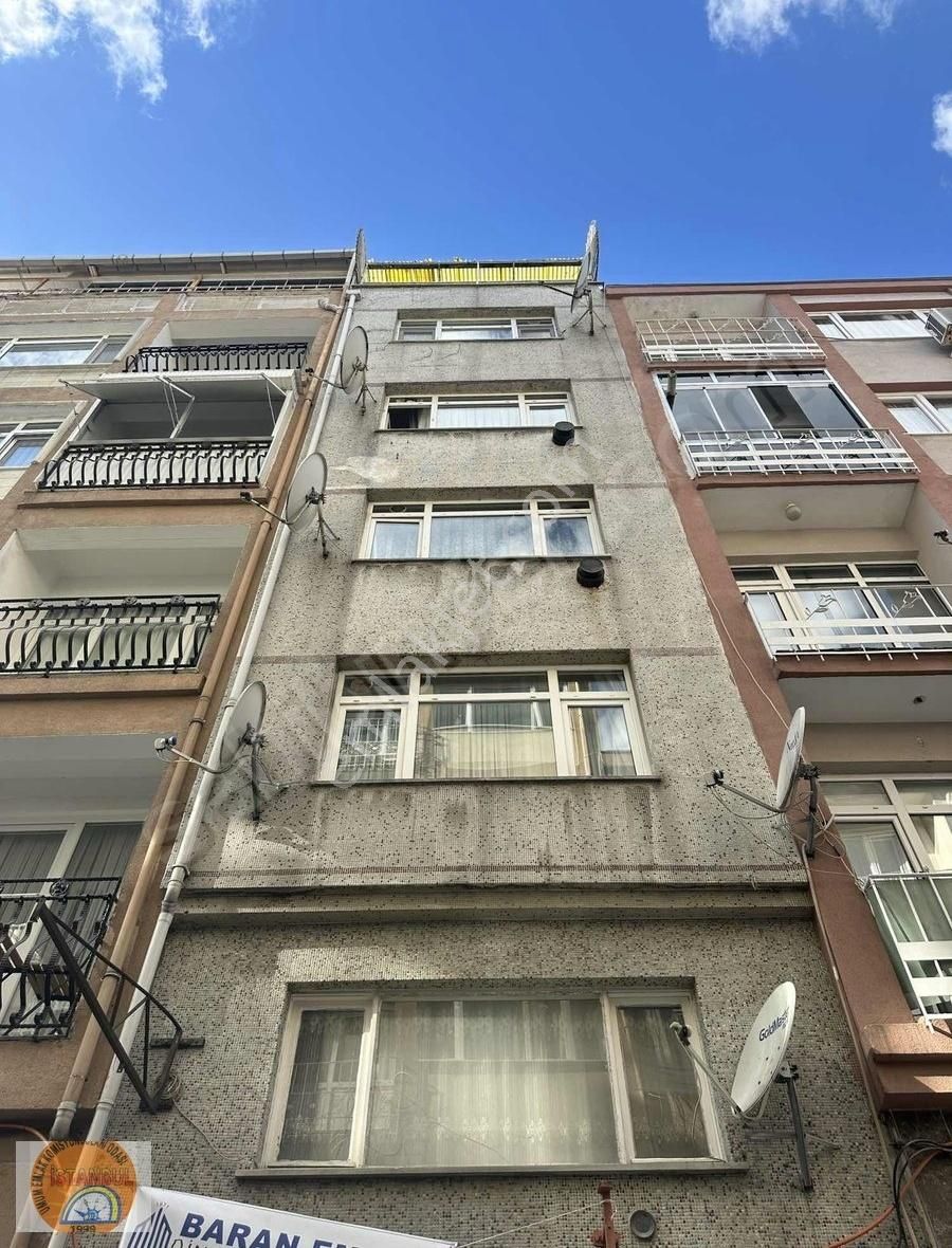 Bakırköyde Komple Satılık Kentsele Uygun Bina - Görsel 2