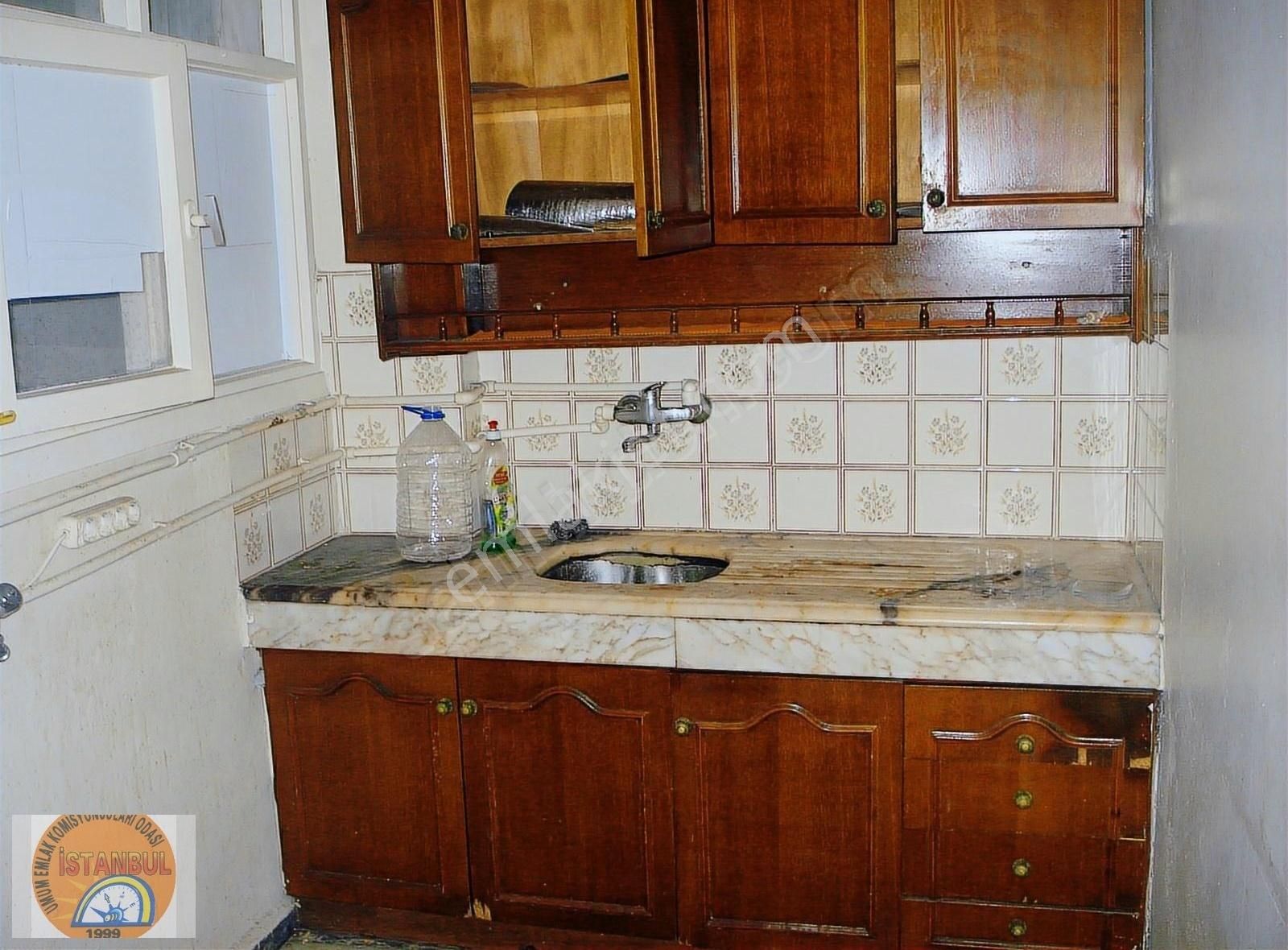 Bakırköyde Komple Satılık Kentsele Uygun Bina - Görsel 10