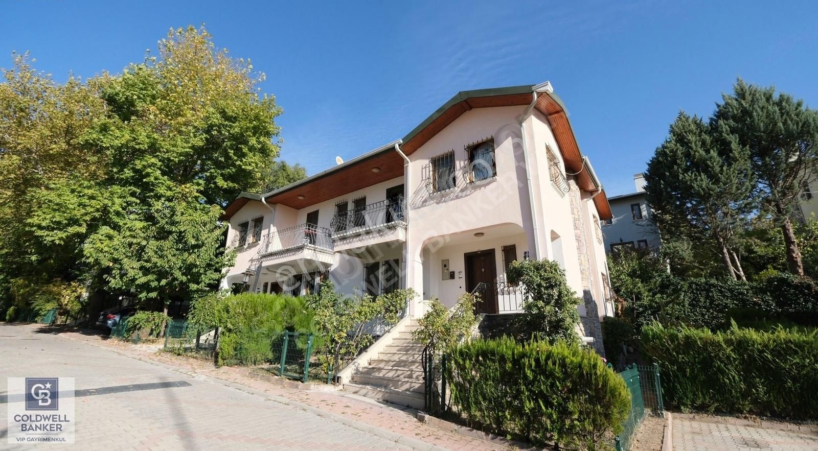 Çankaya Dodurga Satılık Villa ÇAYYOLU TÜRKKONUT'TA SİTE İÇERİSİNDE 4+2 YAPILI SATILIK VİLLA