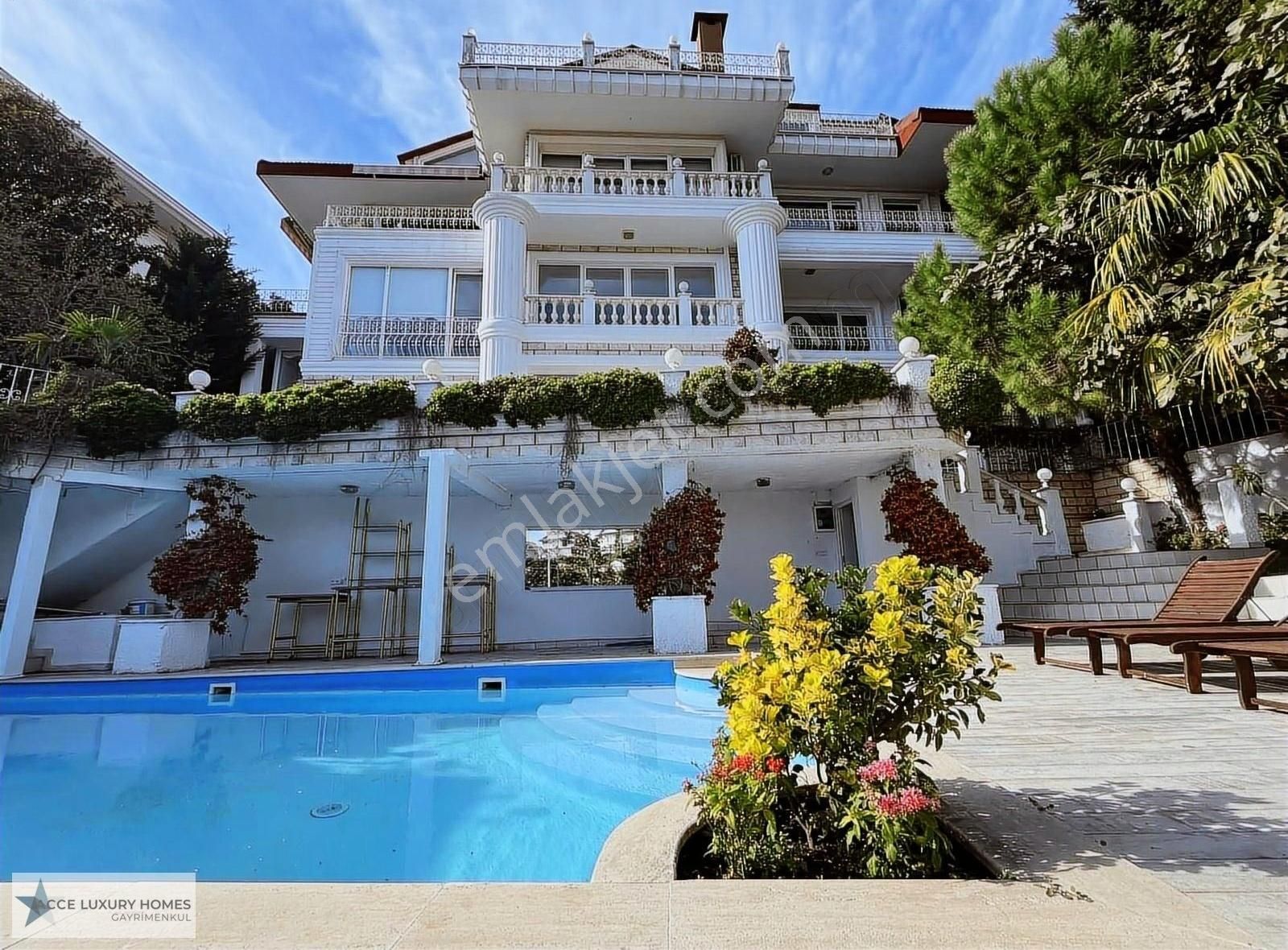 Beykoz Acarlar Kiralık Villa Acarkent'te Kiralık Müstakil Havuzlu Bahçe Dubleks