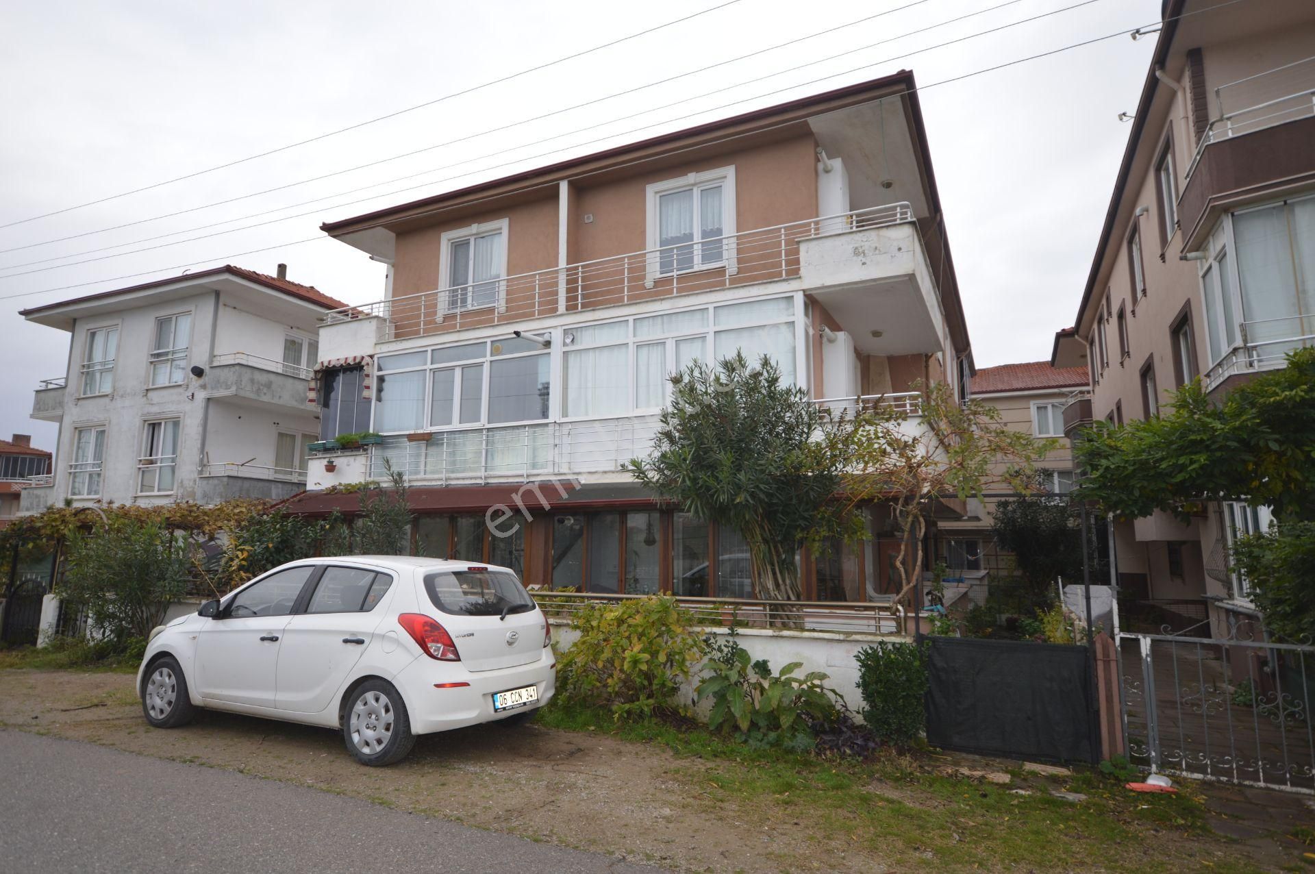 Karasu Yalı Satılık Daire BAHÇE KATI 1+1 KAÇMAZ DAİRE FIRSATI 