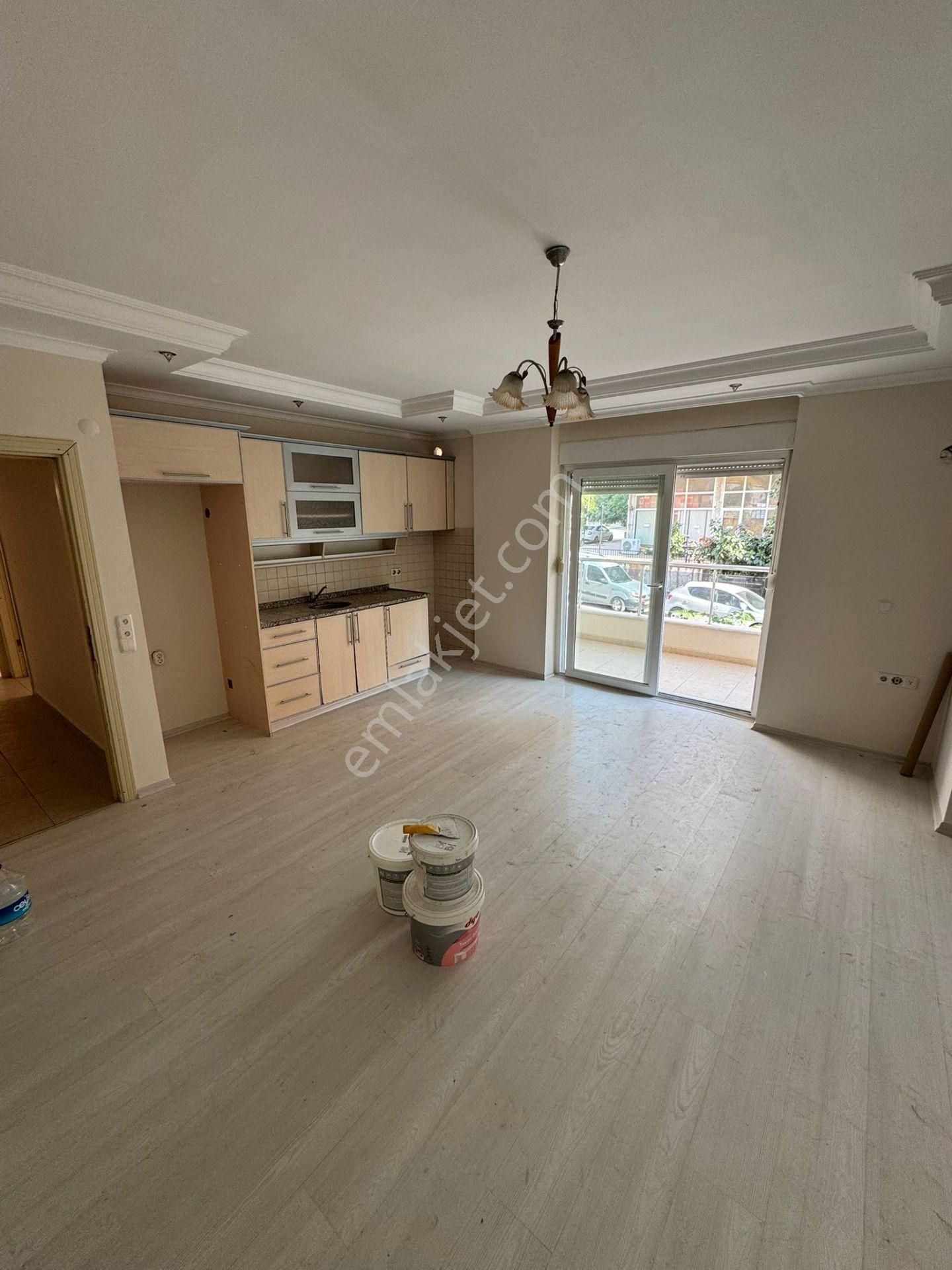 Alanya Kadıpaşa Kiralık Daire  7317- 20,000 TL KADIPAŞA MAHALLESİ KİRALIK 2+1  KAT 1 AMERİKAN MUTFAK ASANSÖRLÜ HAVUZLU 100 M2 