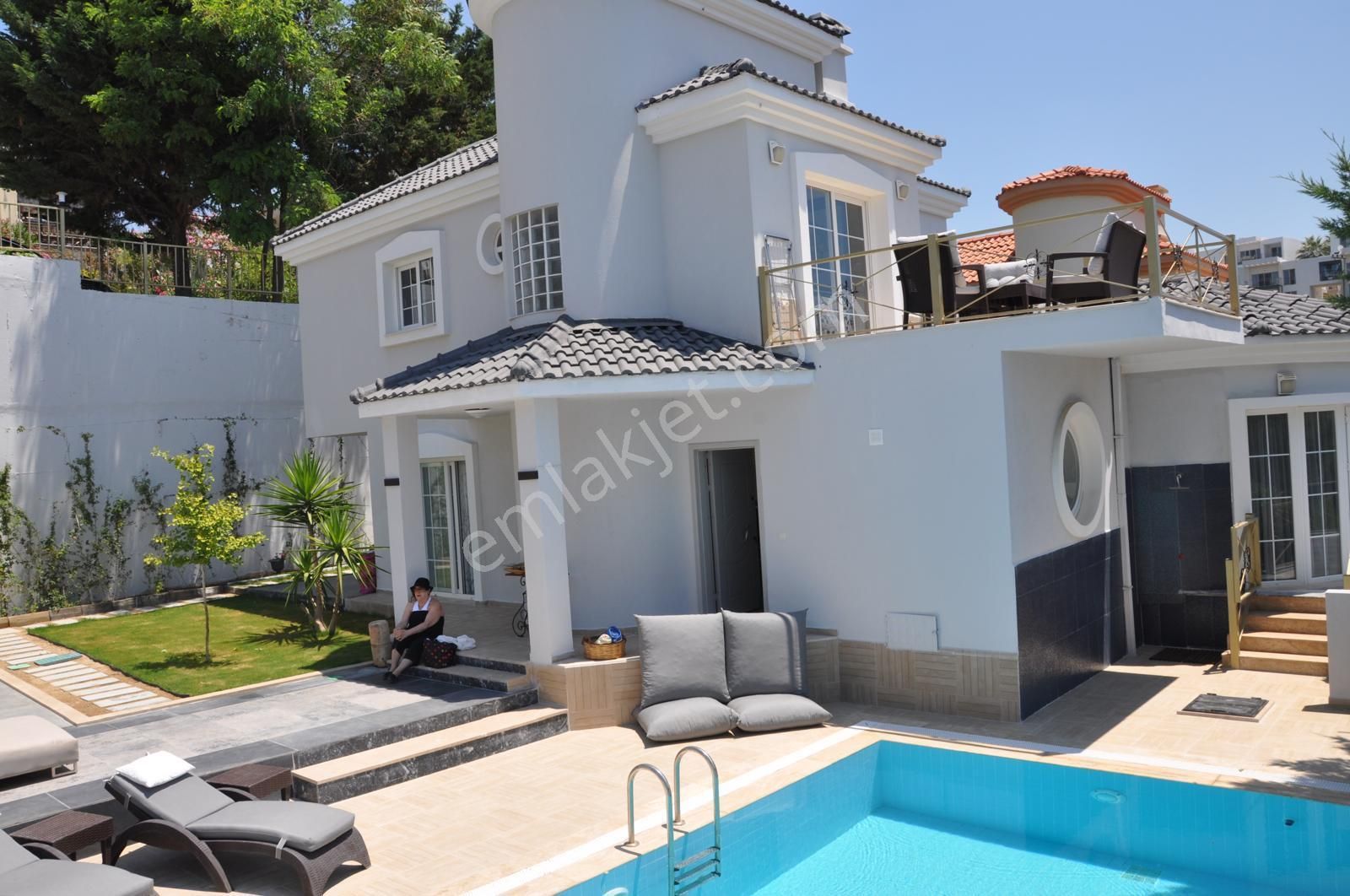 Kuşadası Soğucak Kiralık Villa Kuşadası Soğucak 'ta Kiralık Villa