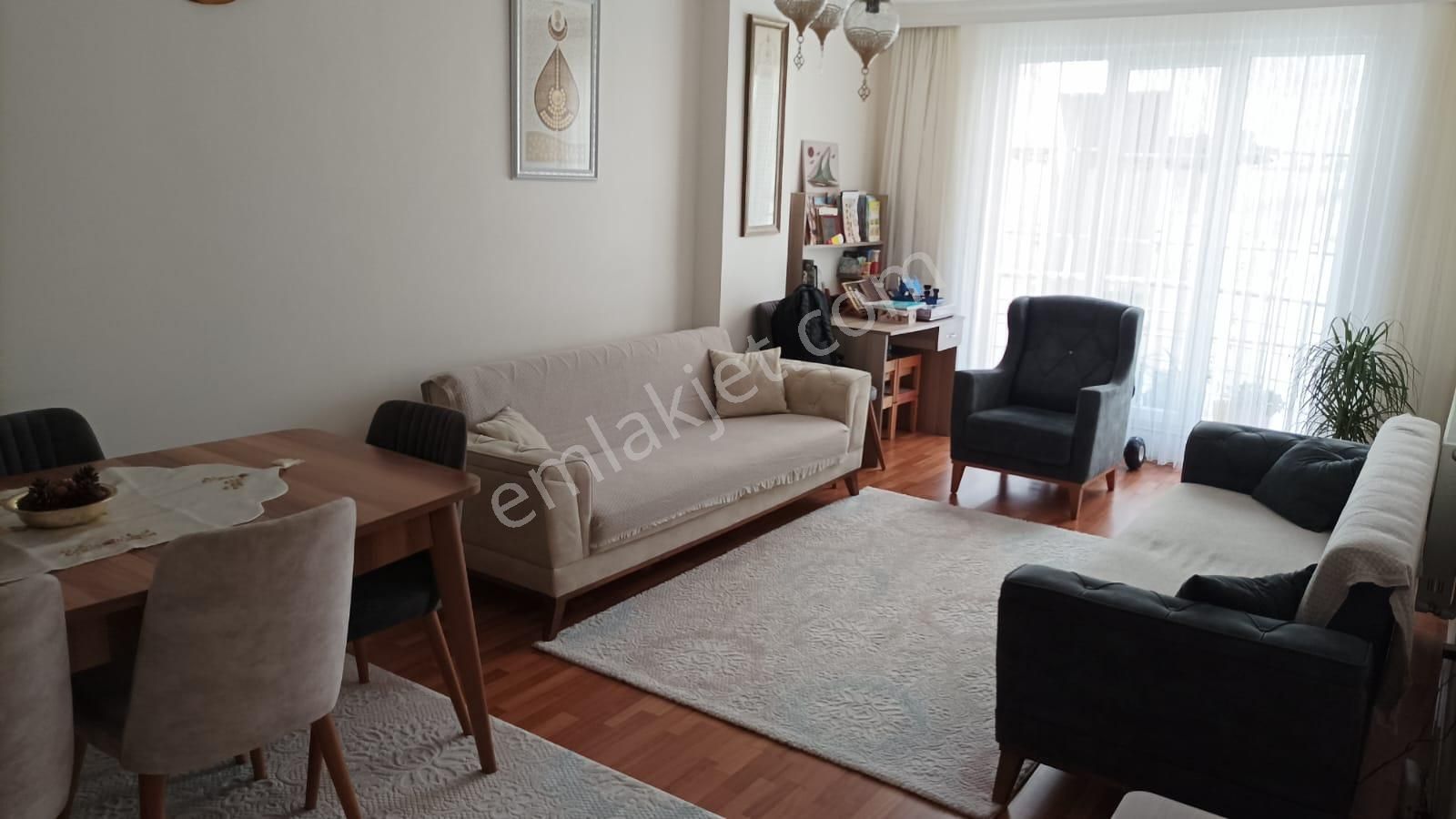 Sancaktepe Meclis Satılık Daire  SANCAKTEPE  METROYA YAKIN MERKEZİ 110 M2 2+1 SATILIK DAİRE