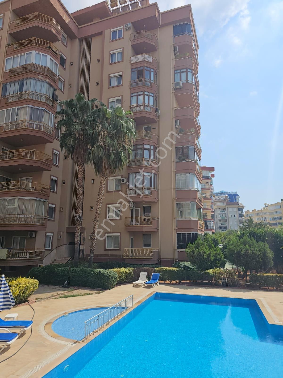 Alanya Tosmur Kiralık Daire  7319-15,000 TL2+1 EŞYALI DAİRE KİRALIKTIR DENİZE YÜRÜME MESAFESİ