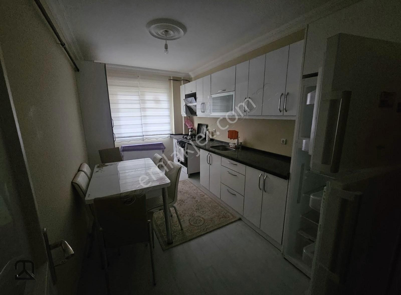 Gölcük Çiftlik Kiralık Daire Emlak Yatırım'dan Çiflik Mahalesin'de Kiralık Eşyalı Daire