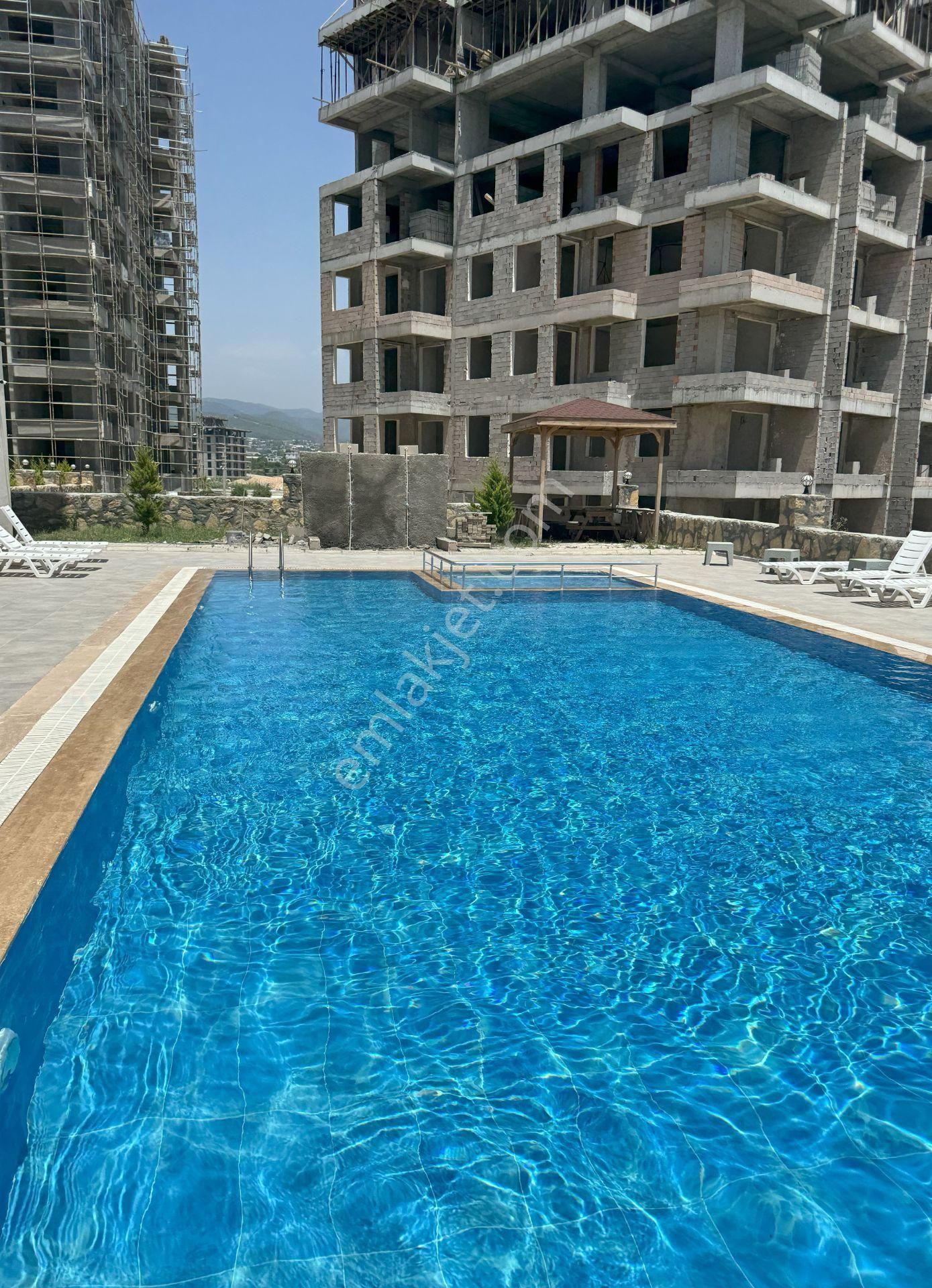 Alanya Avsallar Satılık Daire  ALANYA AVSALLAR MAH.SATILIK 1+1 DAİRE