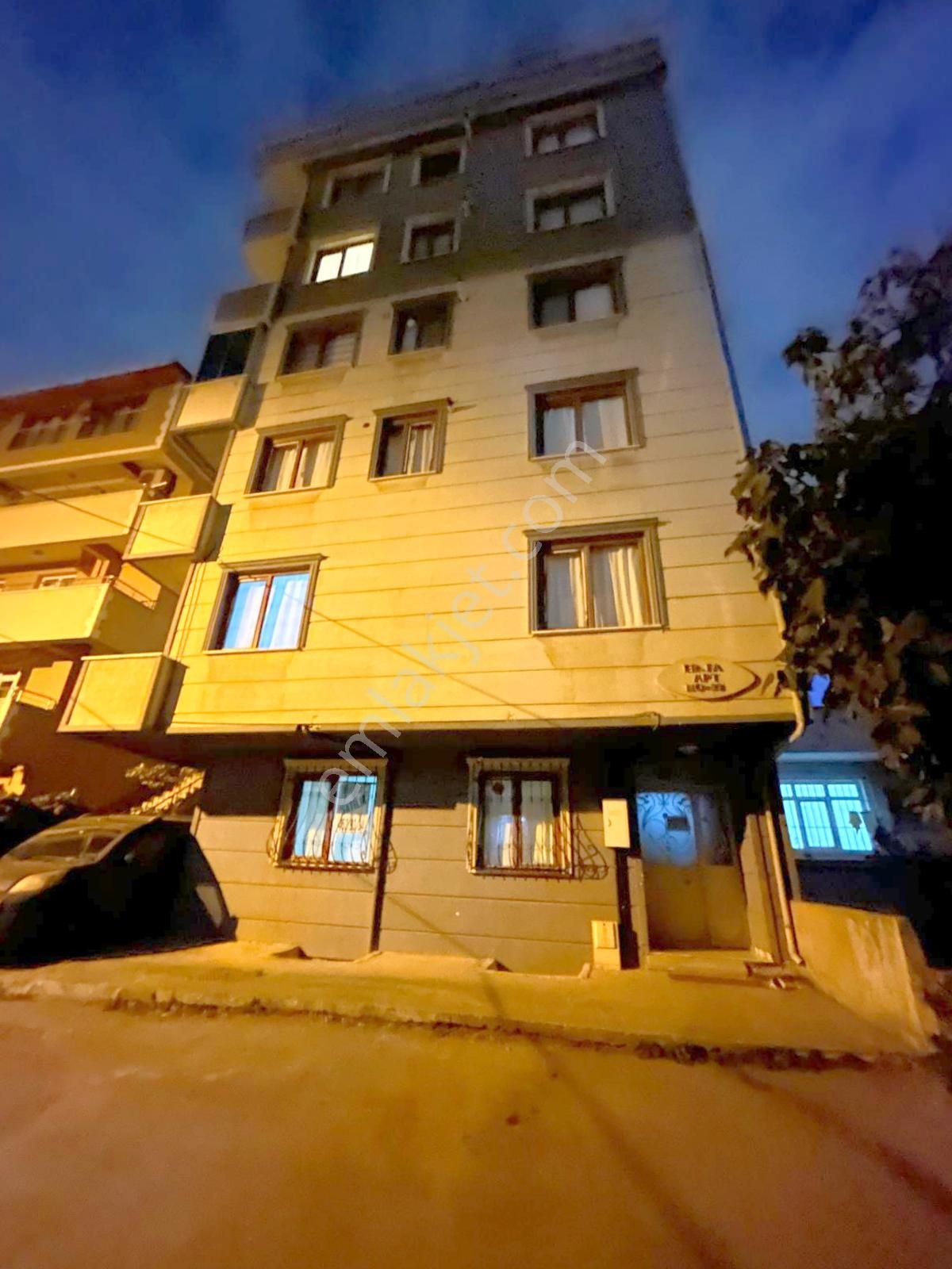 Pendik Orhangazi Satılık Daire Mertcan'dan Orhangazi Mah. İskanlı 1+1 Yüksek Giriş Kat Daire