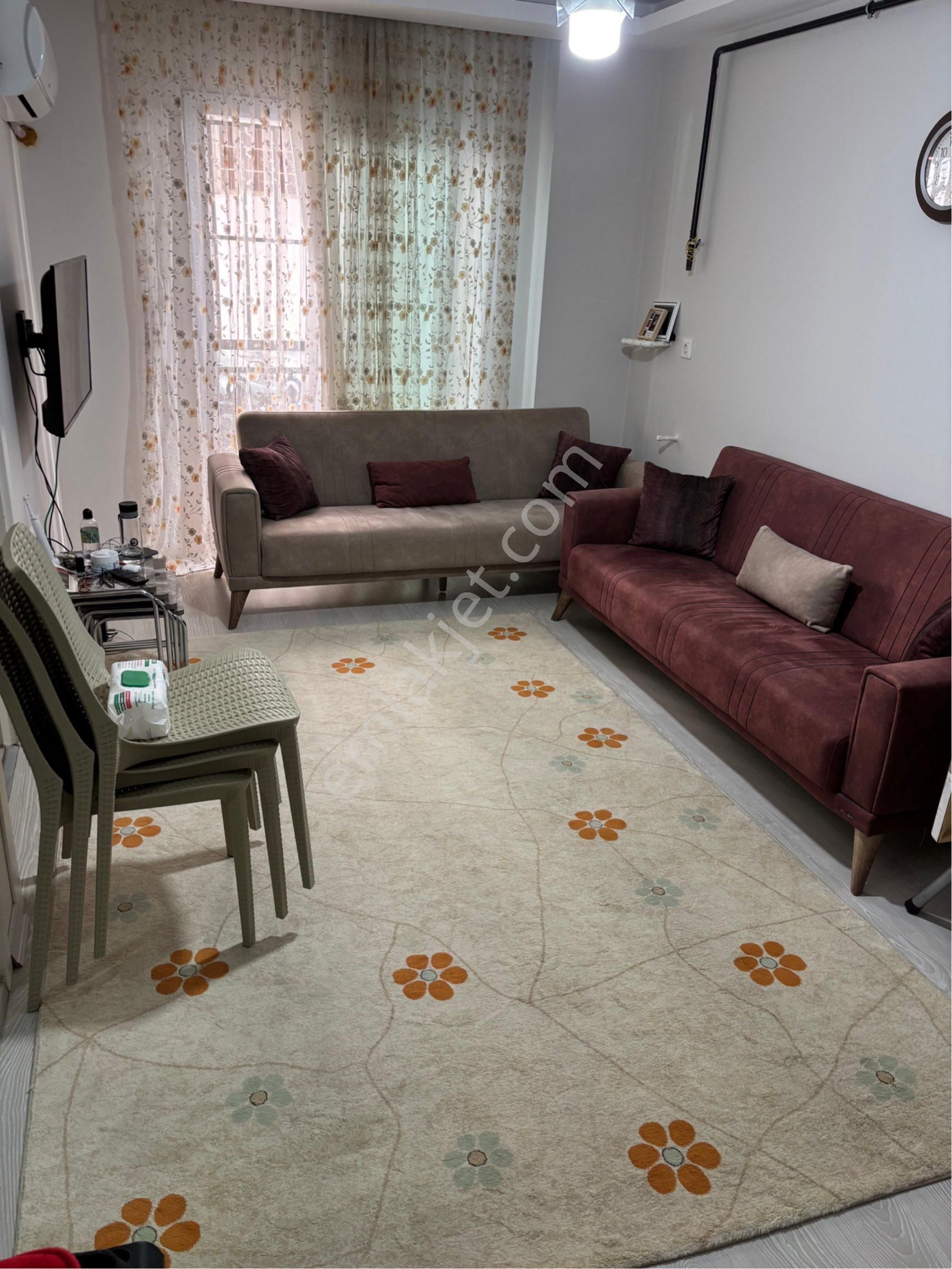 Adana Çukurova Okula Yakın Kiralık Daire BEYAZEVLER KAFELER CADDESİNDE FULL EŞYALI 1+1 KİRALIK DAİRE