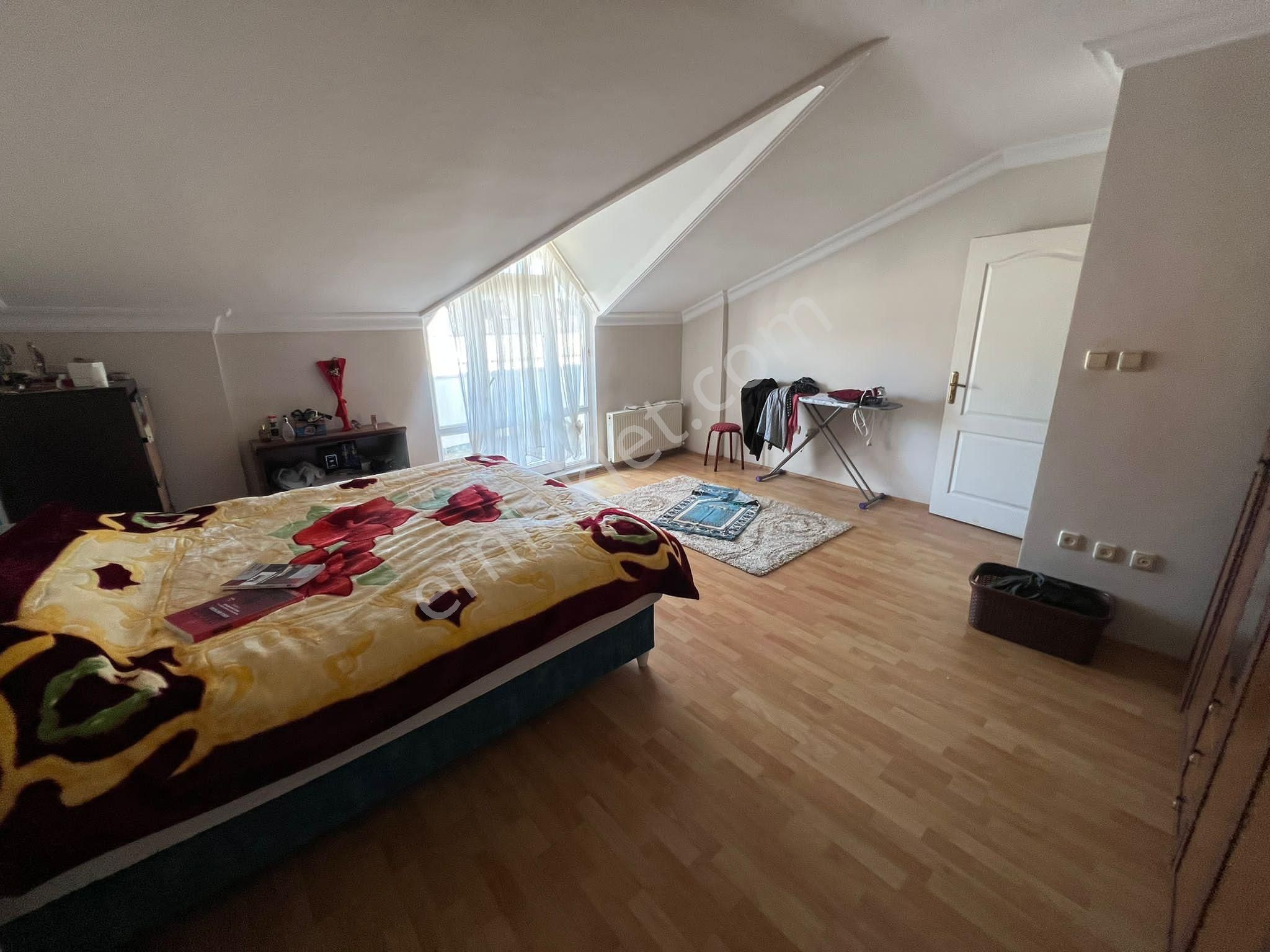 Akçadağ Gayrimenkul'den Geniş, Kullanışlı Dubleks - Görsel 26