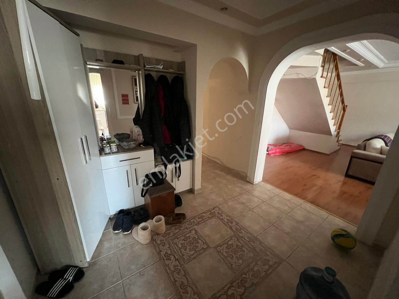 Akçadağ Gayrimenkul'den Geniş, Kullanışlı Dubleks - Görsel 3