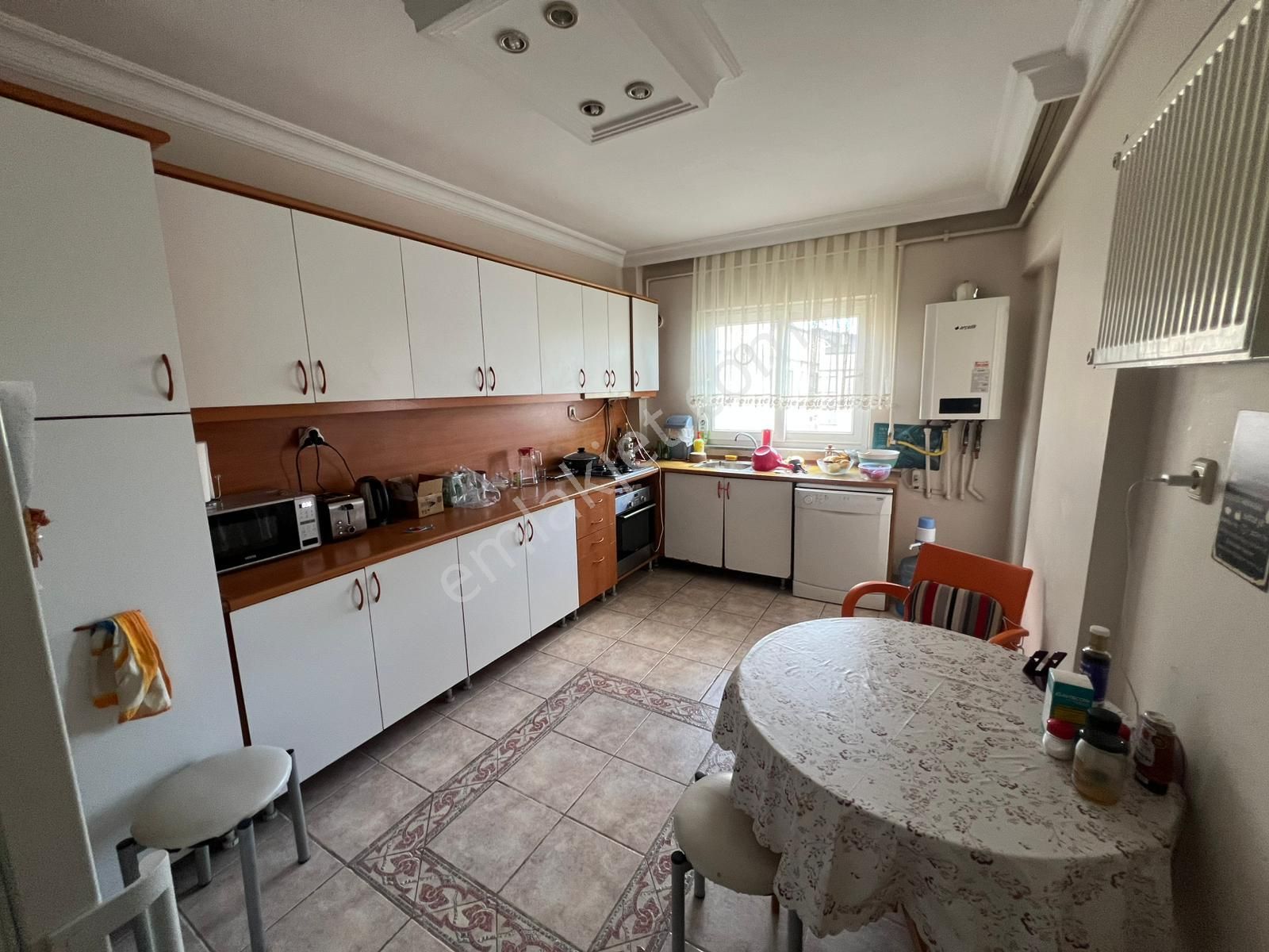 Akçadağ Gayrimenkul'den Geniş, Kullanışlı Dubleks - Görsel 8