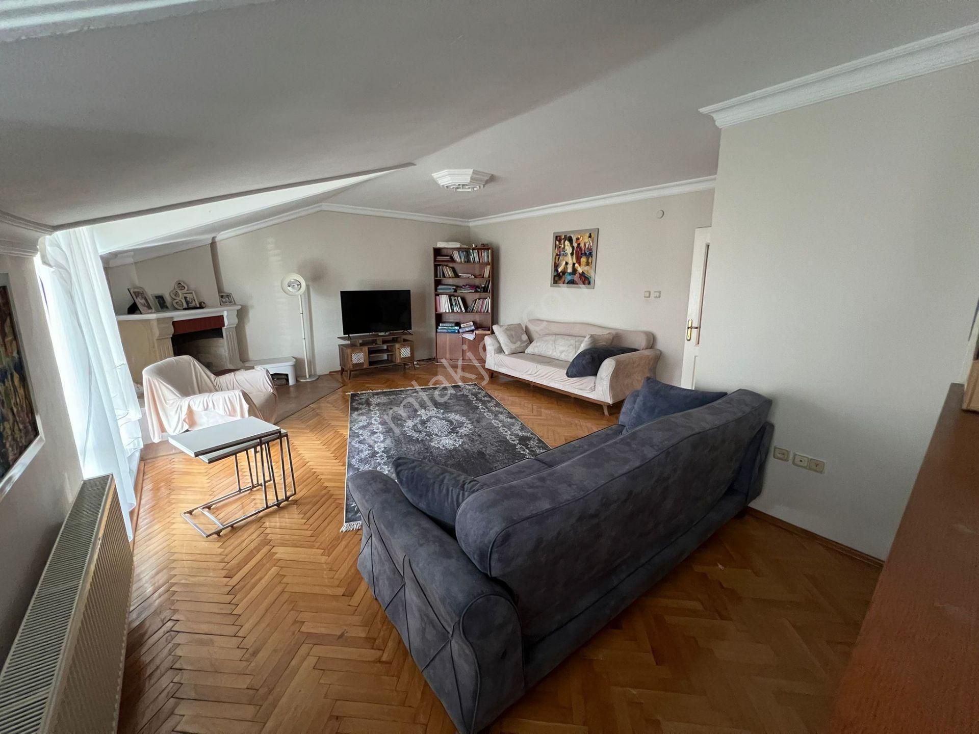 Akçadağ Gayrimenkul'den Geniş, Kullanışlı Dubleks - Görsel 21