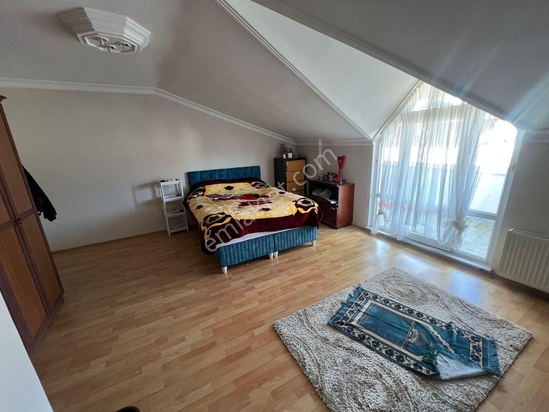 Akçadağ Gayrimenkul'den Geniş, Kullanışlı Dubleks - Görsel 25