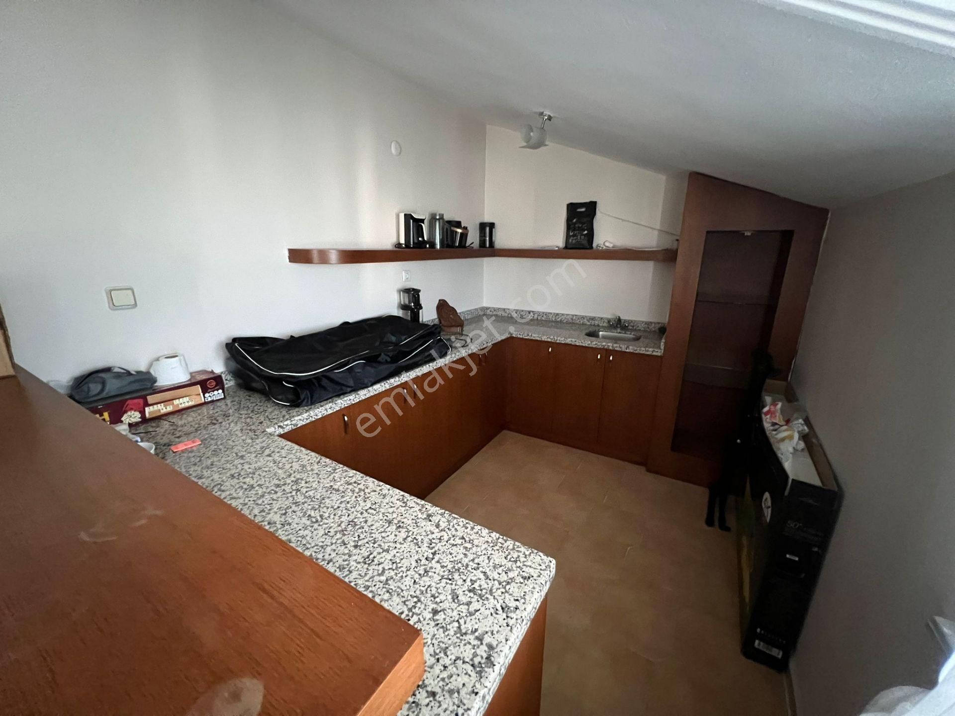 Akçadağ Gayrimenkul'den Geniş, Kullanışlı Dubleks - Görsel 23