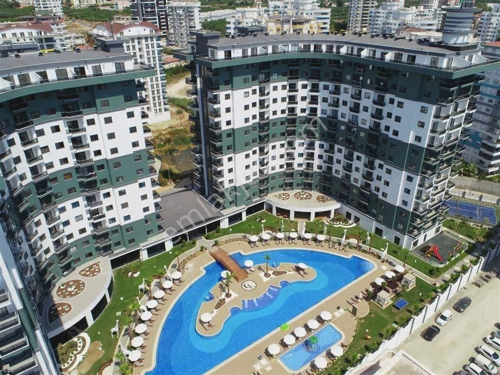 Alanya Mahmutlar Satılık Daire ALANYA MAHMUTLAR LÜKS 1+1 MOBİLYALI OTEL KOMPLEKSİ 7/24 GÜVENLİK