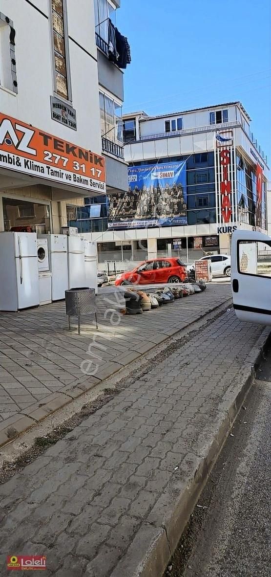 Sincan Menderes Satılık Dükkan & Mağaza Sincan Yenikent Merkezi Konum Dolmuş Otobus Önünden Gecer