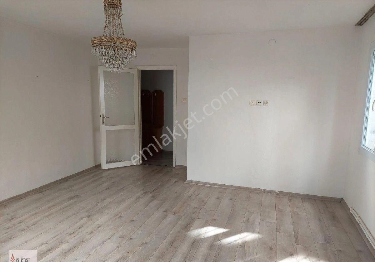 Gaziemir Yeşil Kiralık Daire Gaziemirde Yesil Mah Kiralik Daire Gaziemirden