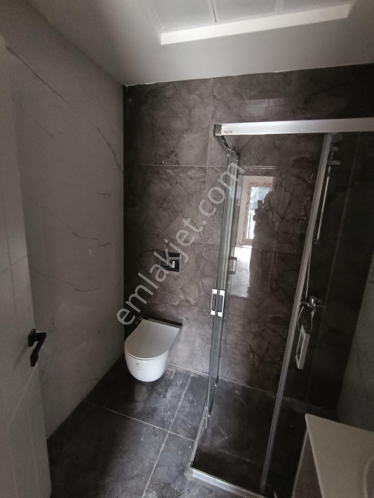 Kuşadası'ın Da Doğalgazlı Sıfır Güvenlikli Sitede Acil Satılık 2+1 Daire - Görsel 19