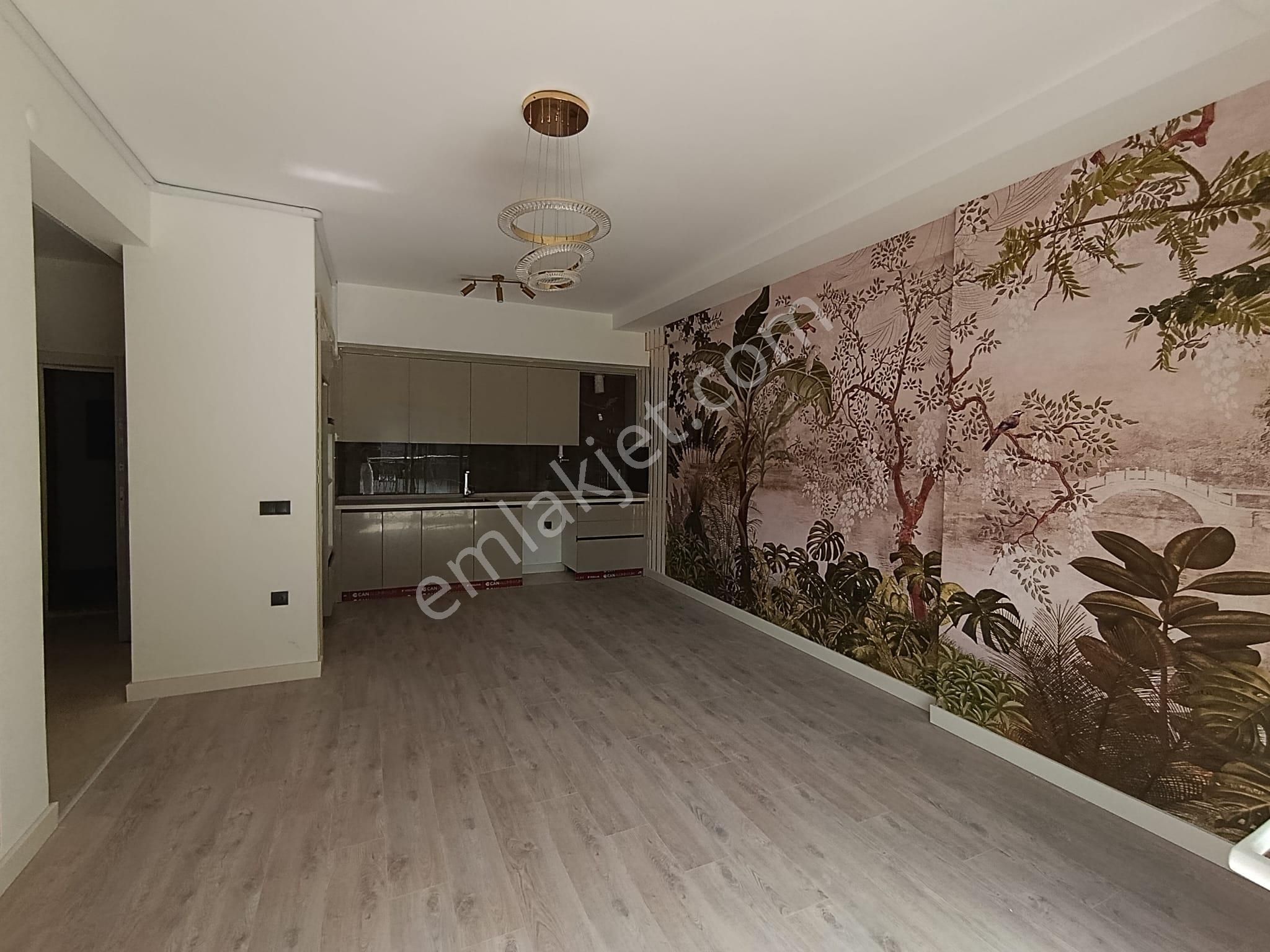 Kuşadası'ın Da Doğalgazlı Sıfır Güvenlikli Sitede Acil Satılık 2+1 Daire - Görsel 14