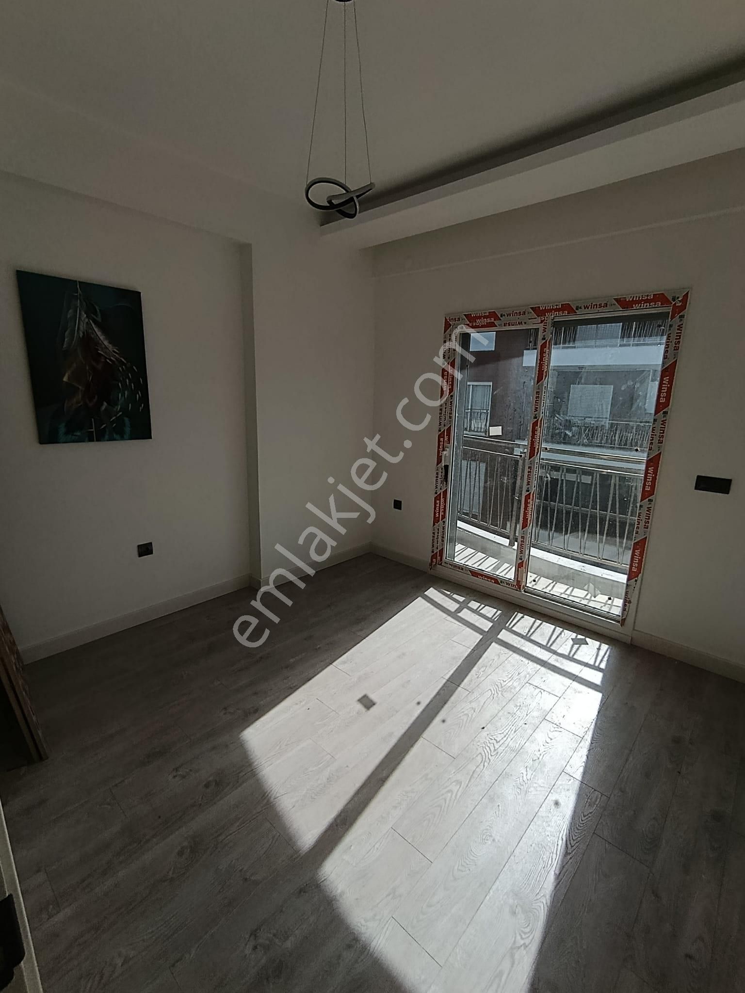 Kuşadası'ın Da Doğalgazlı Sıfır Güvenlikli Sitede Acil Satılık 2+1 Daire - Görsel 34