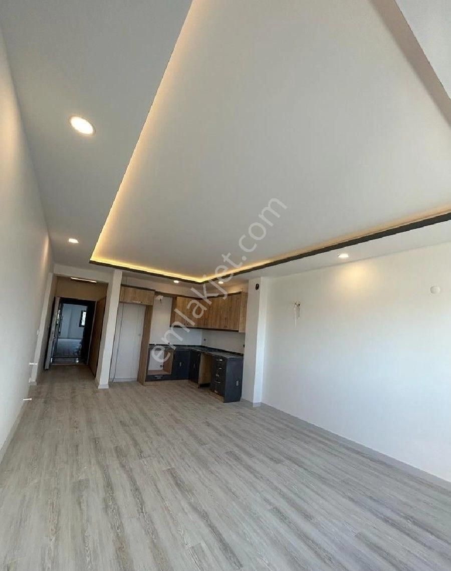 Kuşadasında Deniz Manzaralı Havuzlu 1+1 Ve 2+1 Sıfır Daireler - Görsel 11