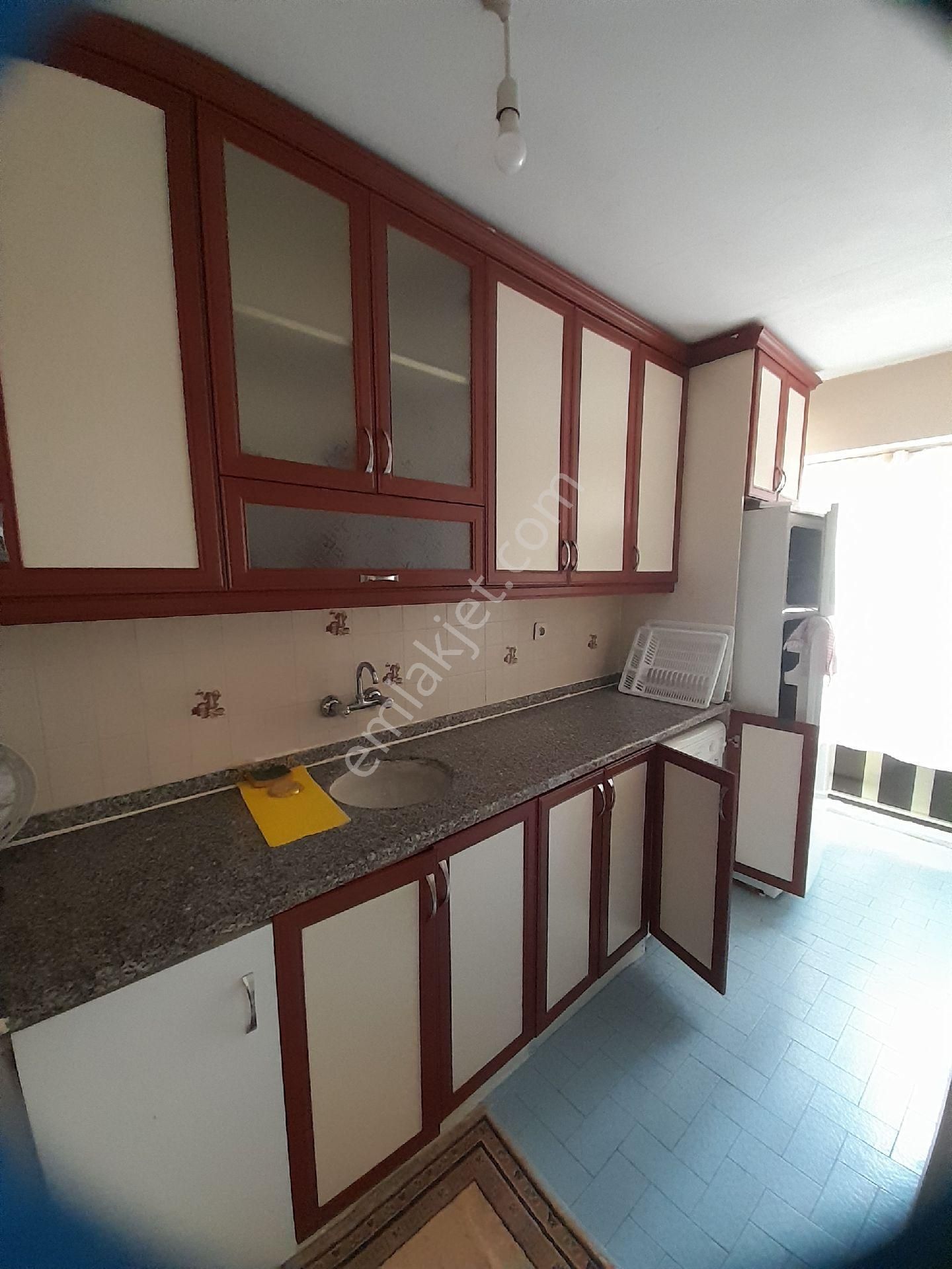 Konak Güneşli Kiralık Daire İzmir Konak Güneşli Mah,. Eşyalı Kiralık 2+1,klimalı Daire 15000 Tl