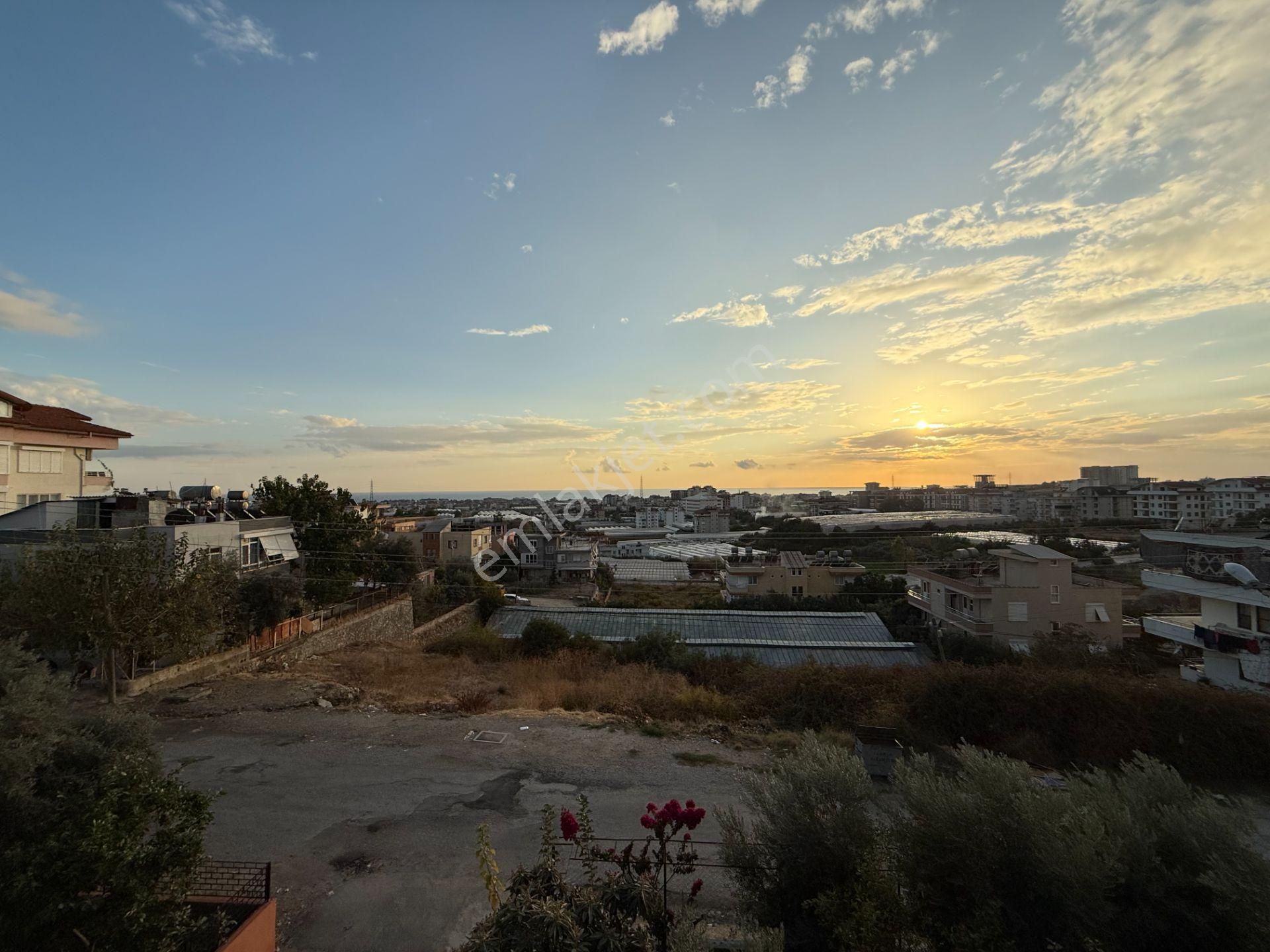 Alanya Konaklıda Satılık Yatırıma Uygun Komple Müstakil Bina - Görsel 24