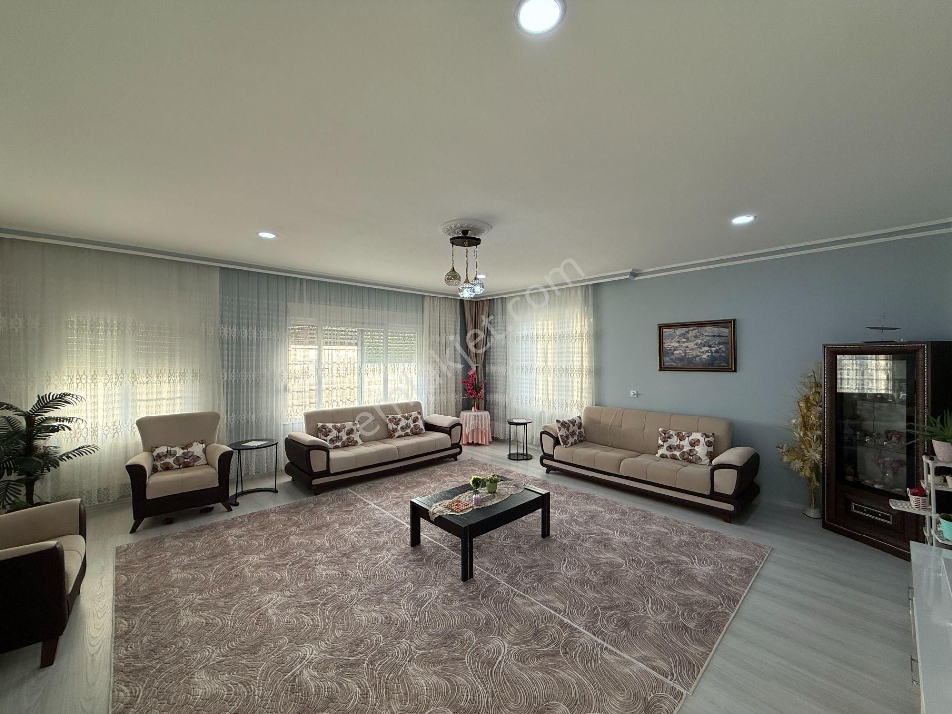 Alanya Konaklıda Satılık Yatırıma Uygun Komple Müstakil Bina - Görsel 3