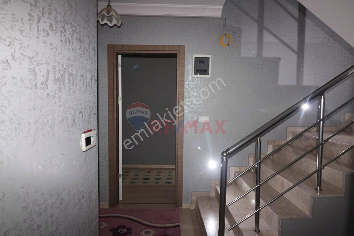 Aydın Didim Yenimahalle'de Asansörlü Binada Satılık Geniş 3+1 Dubleks Daire - Görsel 25