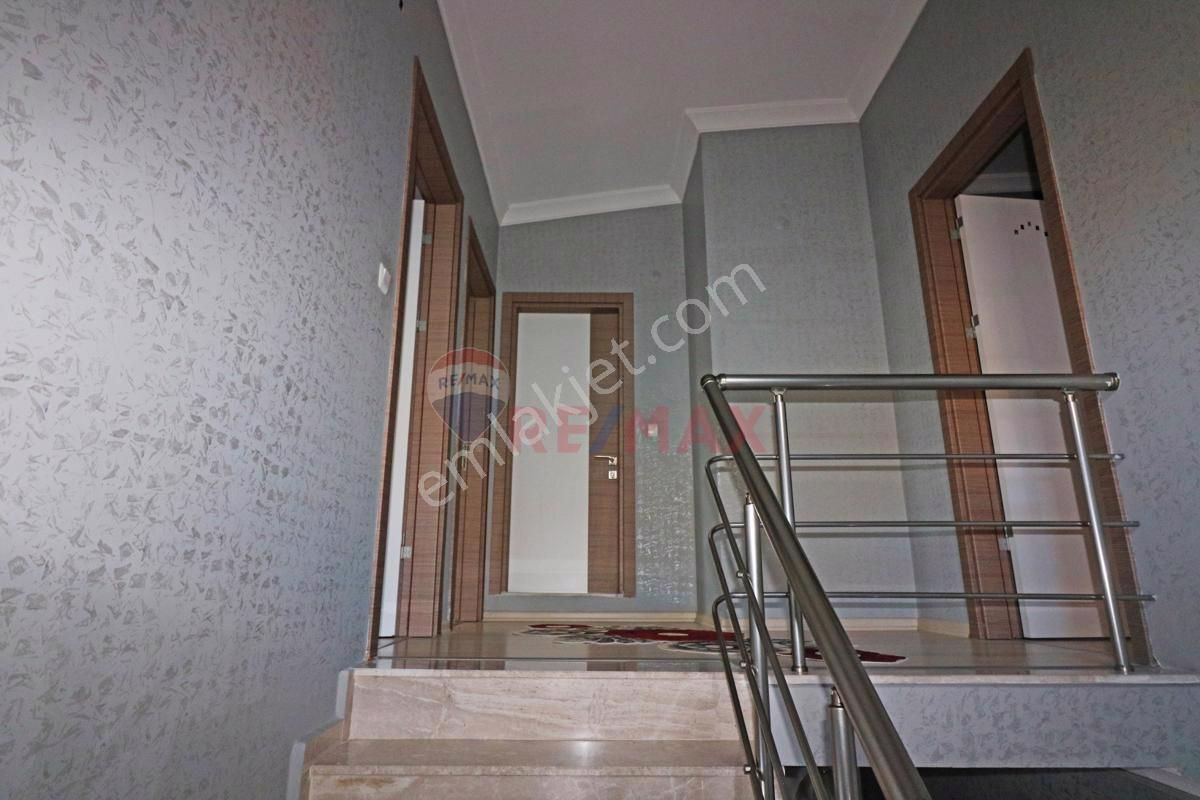 Aydın Didim Yenimahalle'de Asansörlü Binada Satılık Geniş 3+1 Dubleks Daire - Görsel 14