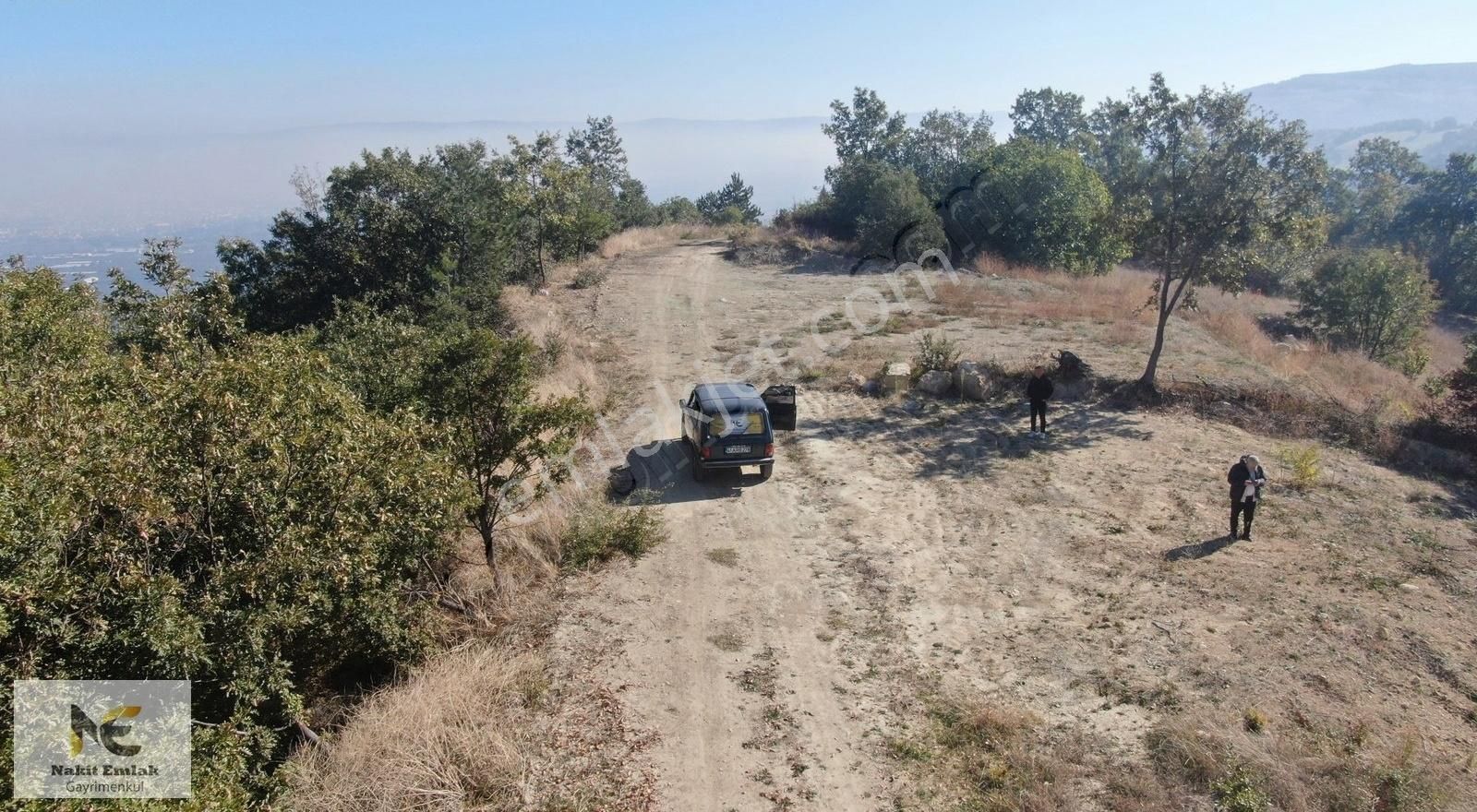 İnegöl Doğanyurdu Satılık Tarla Doğanyurdu Hm.sinde 2182m2 Muşmula Bahçesi Ve Üzüm Bağı Yolu Var