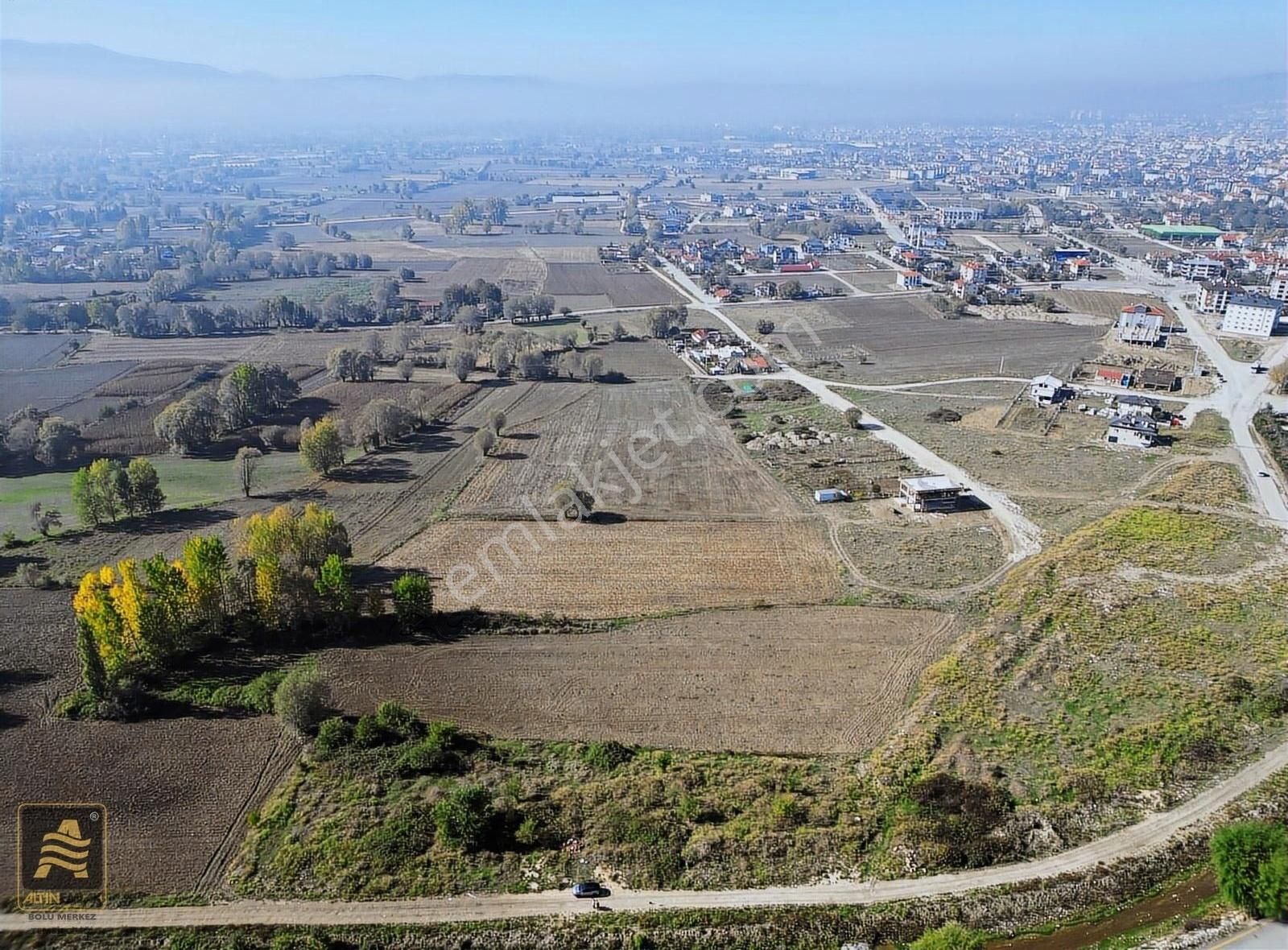 Bolu Merkez Çıkınlar Satılık Tarla ALTIN EMLAKTAN ÇIKINLAR MAHALLESİNDE FIRSAT ARAZİ