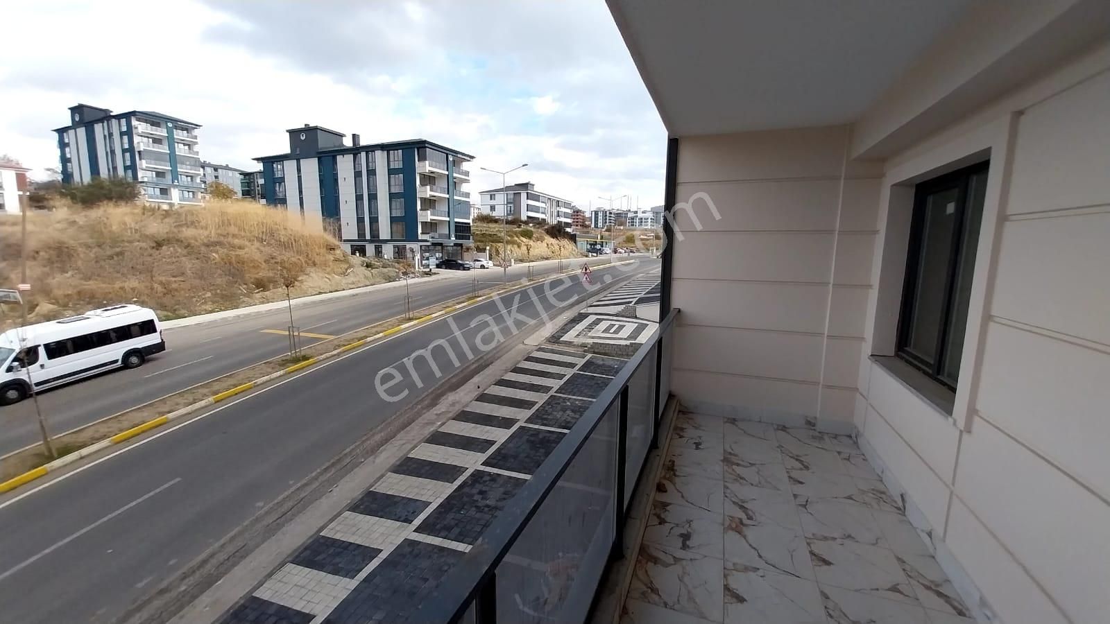 Ekşioğlu 'dan Tekirdağ Süleymanpaşa Atatürk Mahallesi 3+1 Satılık Daire - Görsel 27