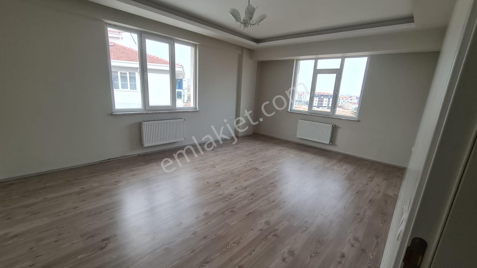 Odunpazarı 71 Evler Kiralık Daire 71 Evler Mahallesinde 2+1 Kiralık Ev