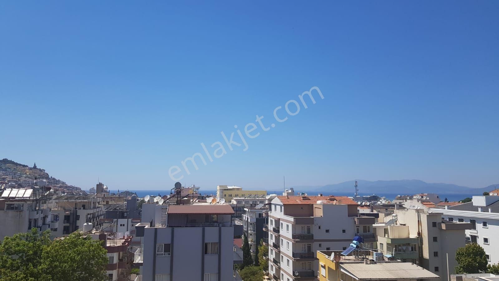 Kuşadası Cumhuriyet Kiralık Daire Kuşadası Çarşı Merkezde 1+1 Kiralık Eşyalı Daire