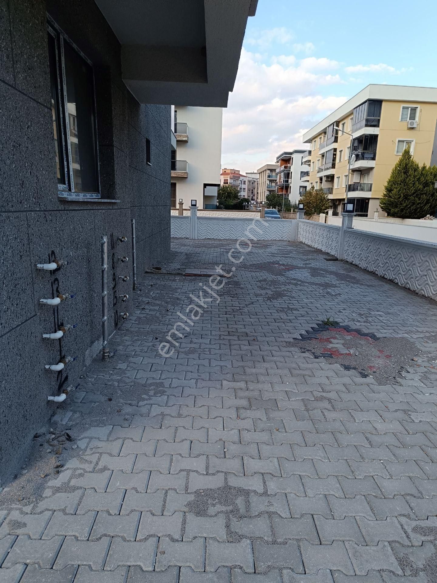 Menemen Cumhuriyet Kiralık Daire Kiralık 1+1sıfır Daire Bakırçay Üniversitesi Yürüme Mesafesinde