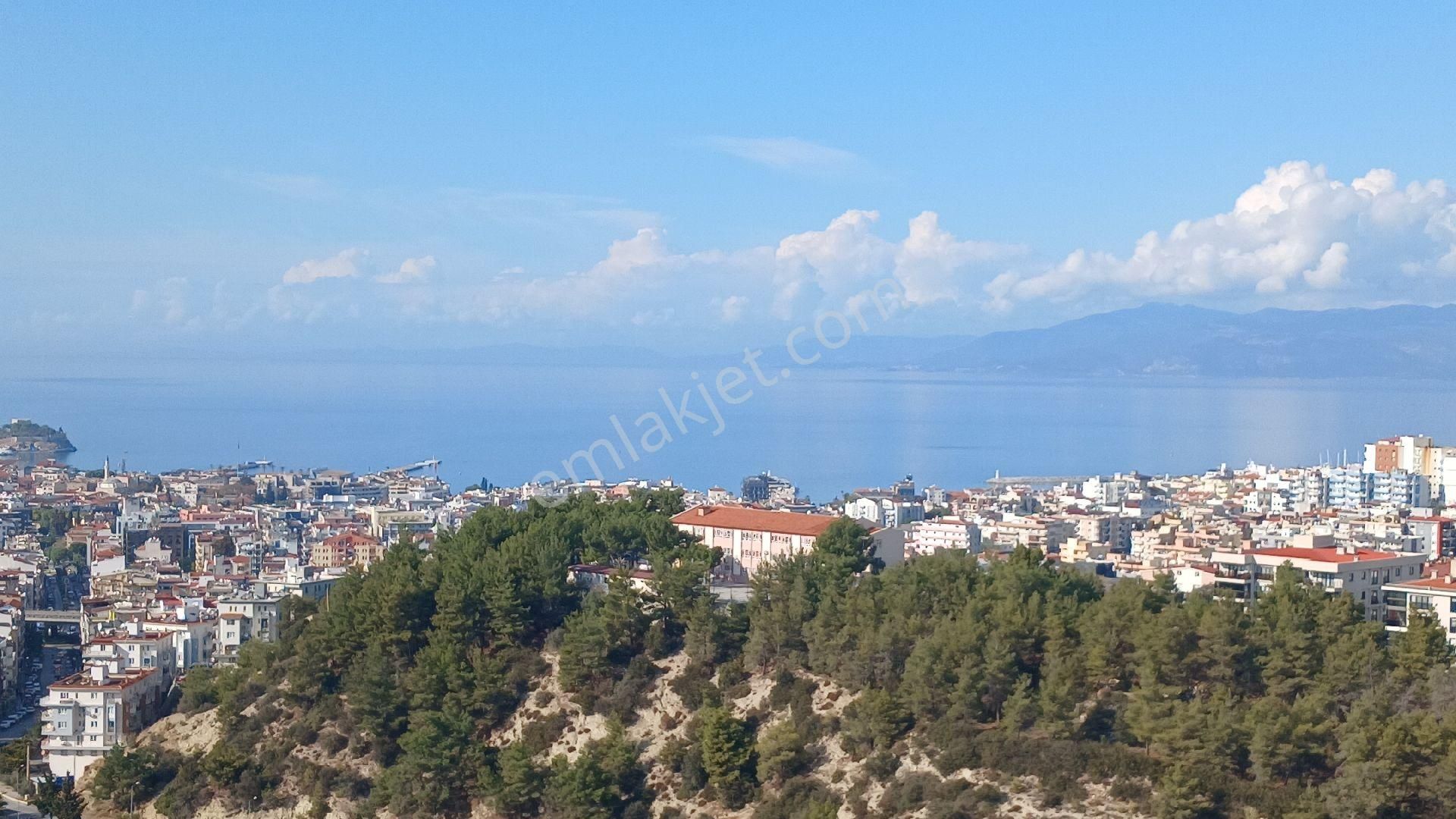 Kuşadası İkiçeşmelik Satılık Residence Kuşadasında Muhteşem Manzaralı Satılık Çatı Dubleks