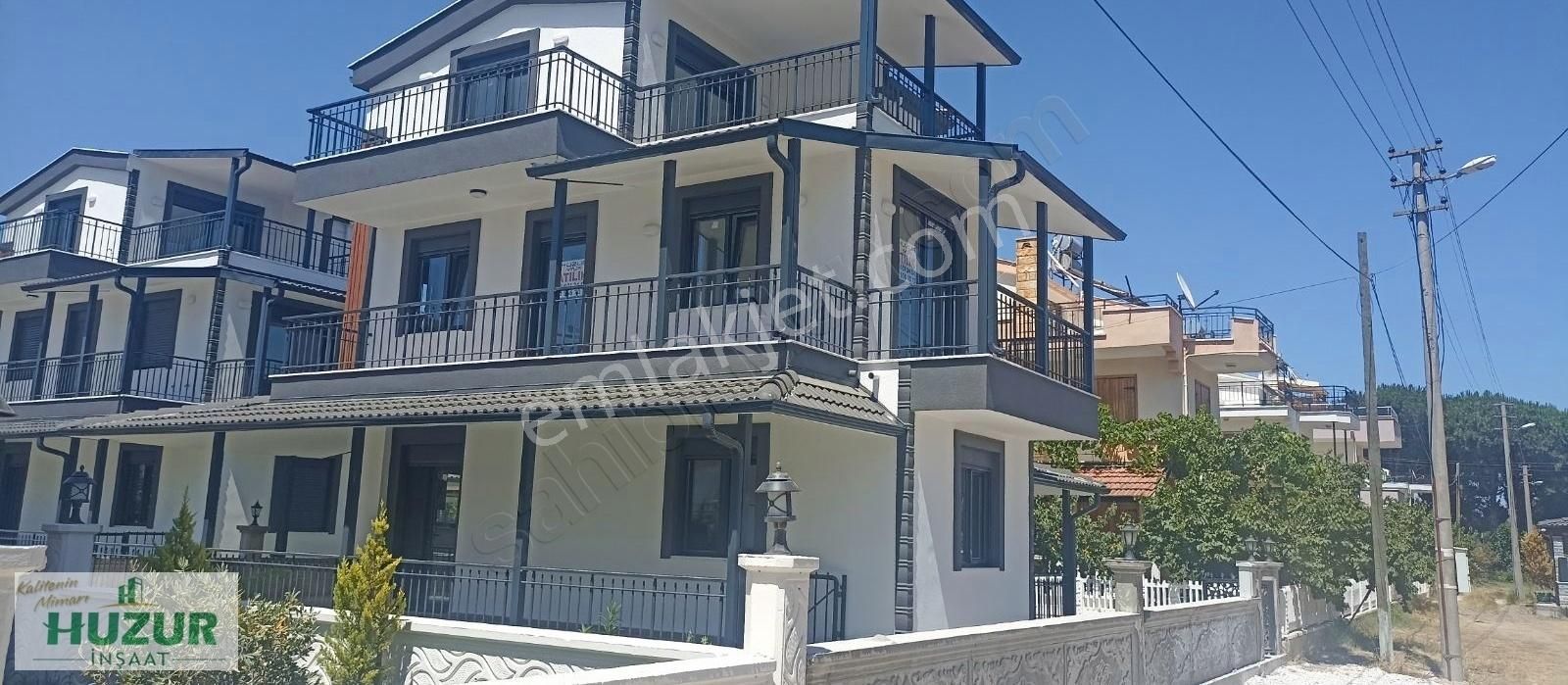 Ayvalık Altınova Satılık Villa Altınova İskelede 4+1 Lüx Villa