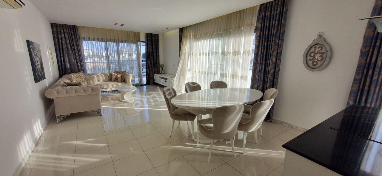 Alanya Tosmur Satılık Daire Penthause 4+1 Oba 50m from the beach full sea view